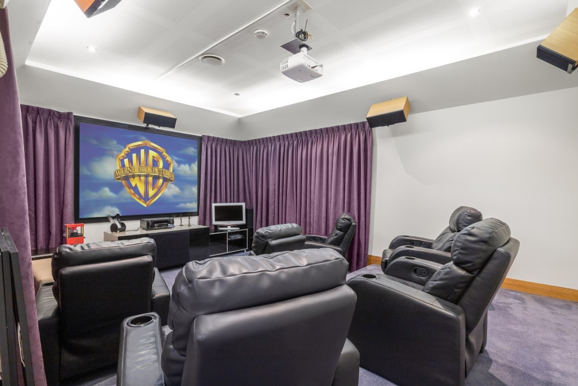 44 Kendale Street, Stafford Heights, QLD 4053