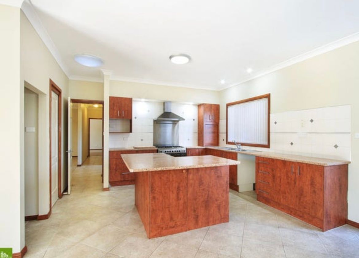 63 Hargraves Avenue, Albion Park Rail, NSW 2527