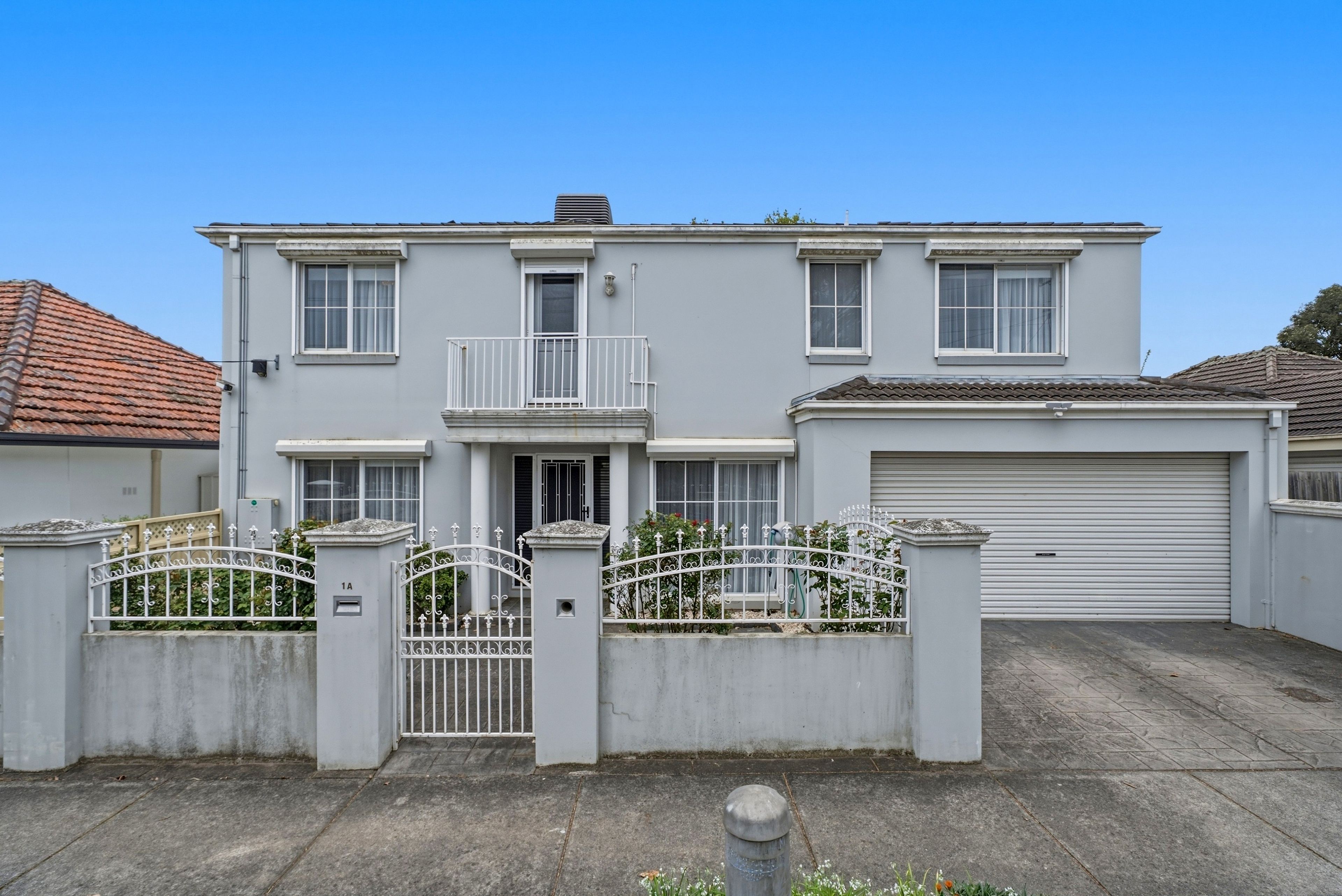 1A Burnett Street — photo 9 of 10