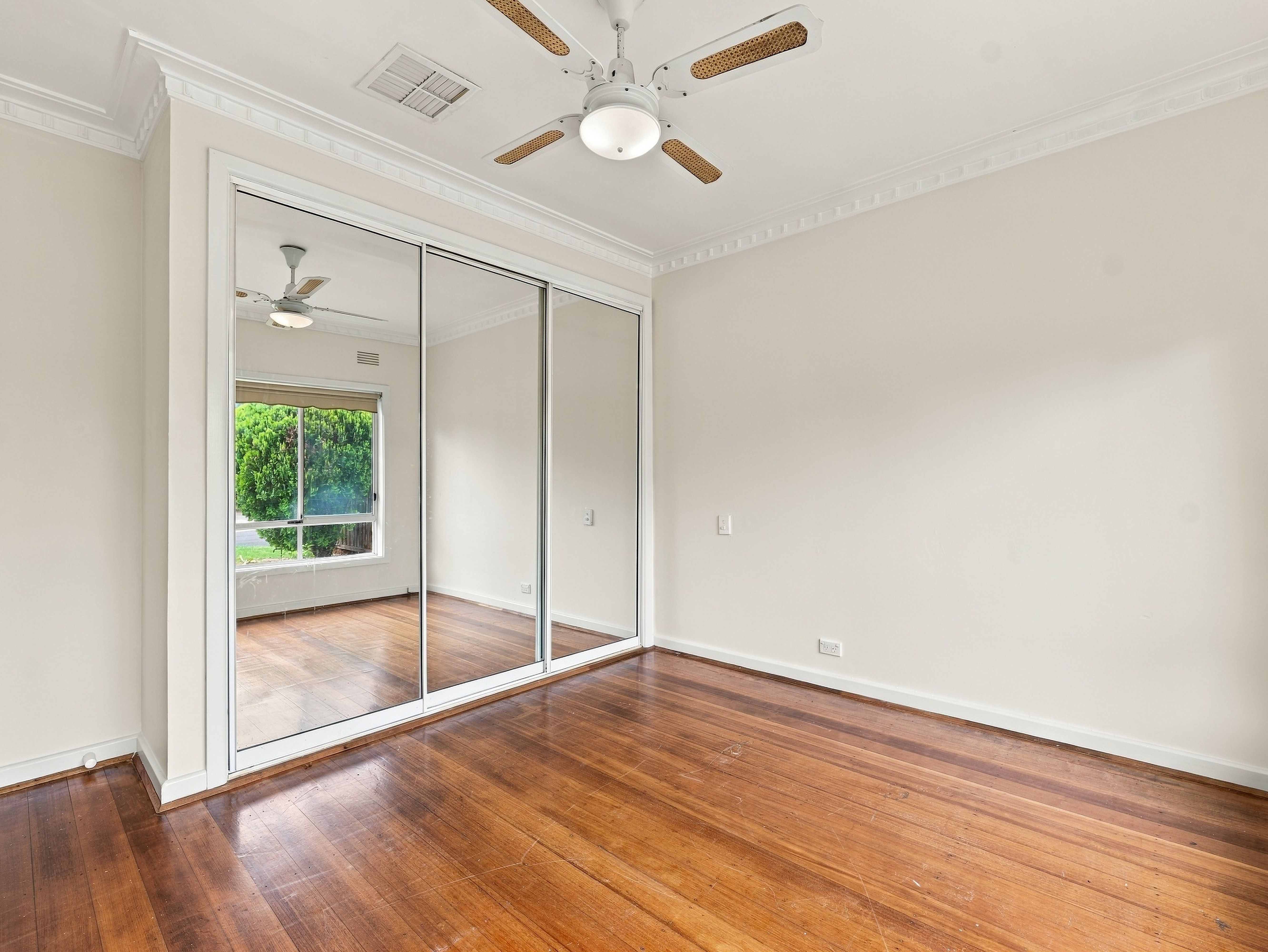 9 Thompson Court — photo 6 of 30
