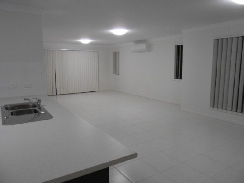 1 Rosewood Avenue, Parkes, NSW 2870