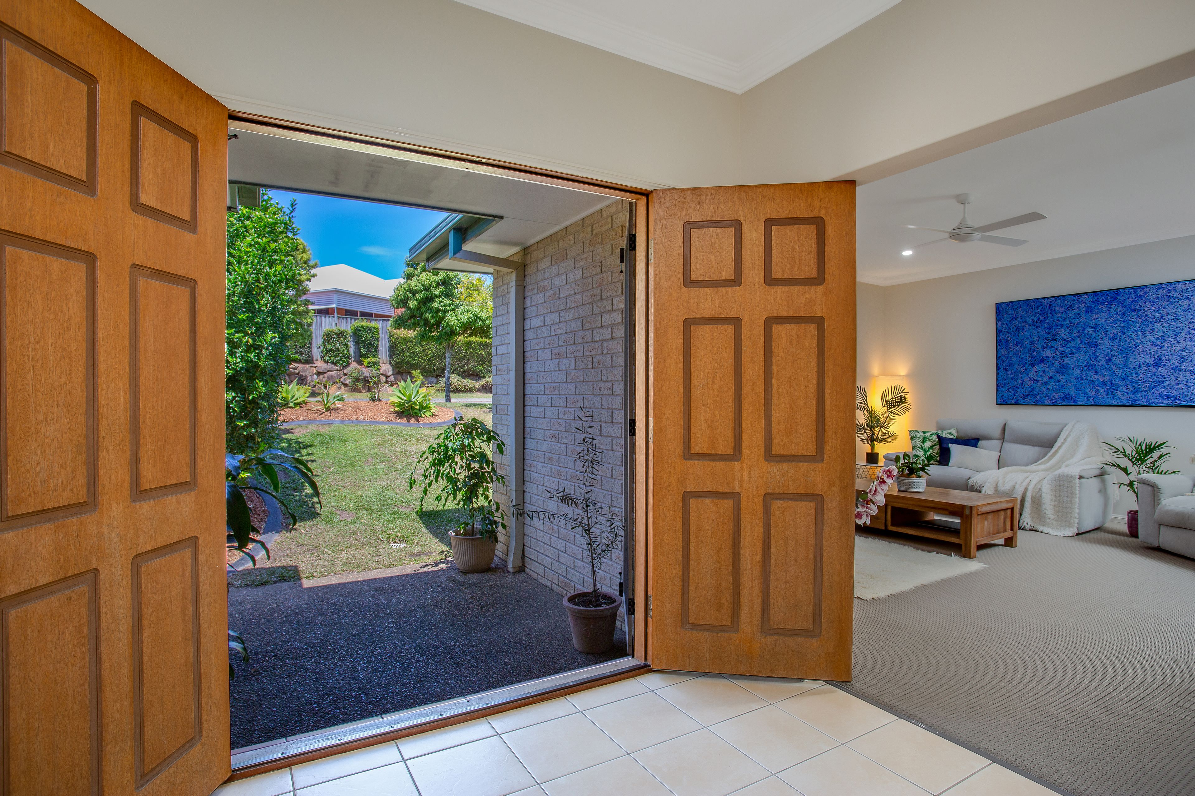 40 Majorca Crescent, Varsity Lakes, QLD 4227