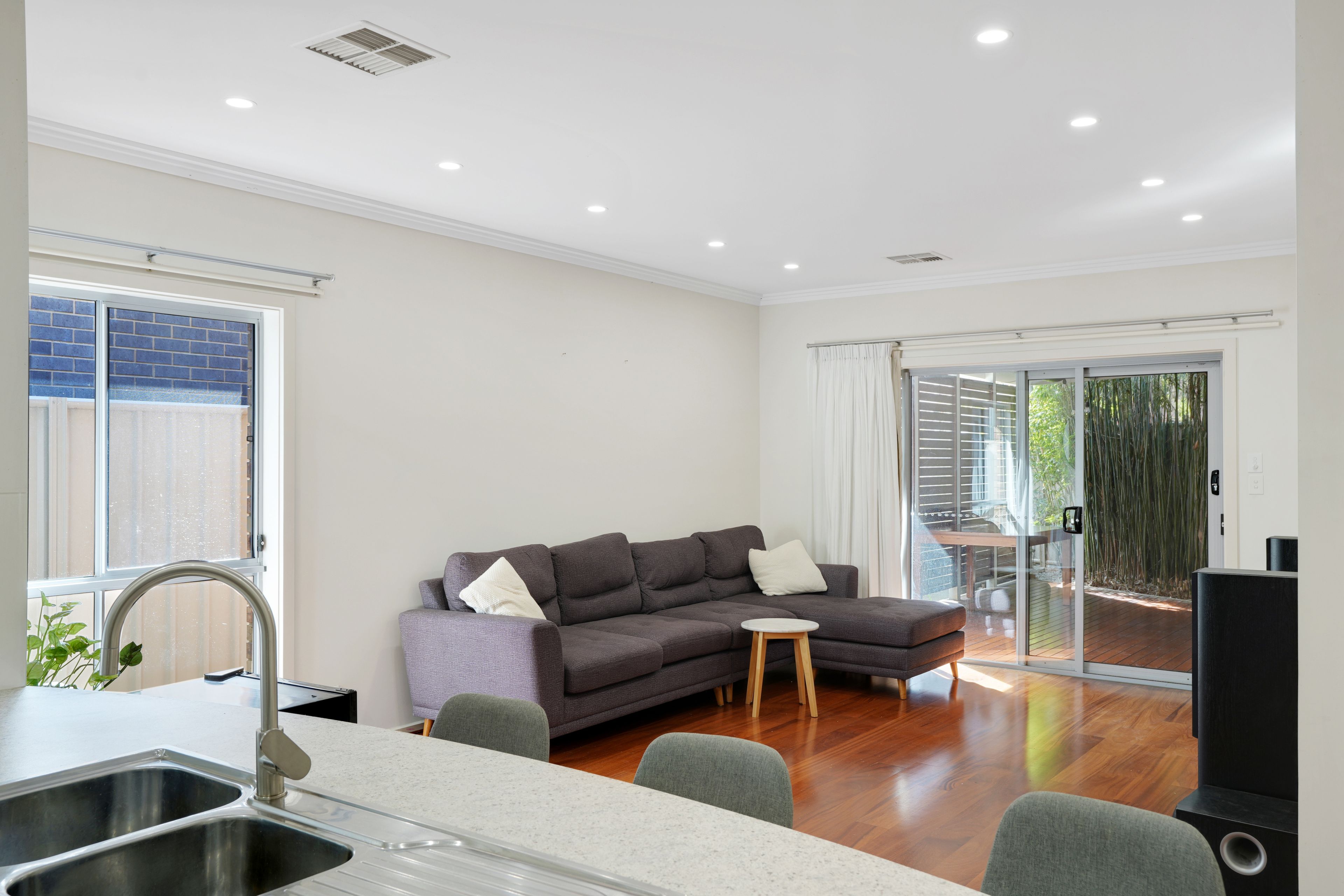 3 Cowra Crescent — photo 7 of 26