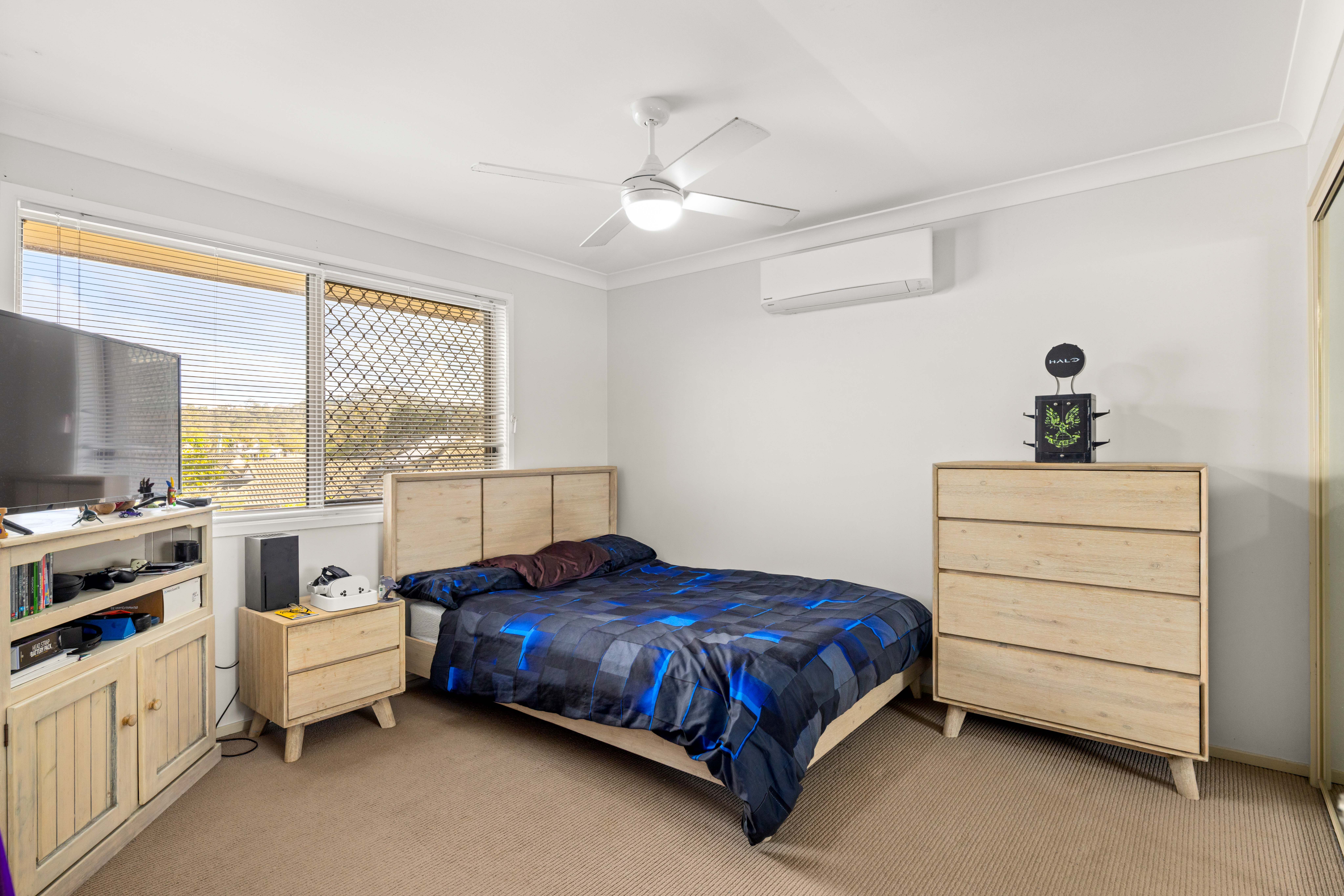 17/2-10 Weedons Road — photo 14 of 30