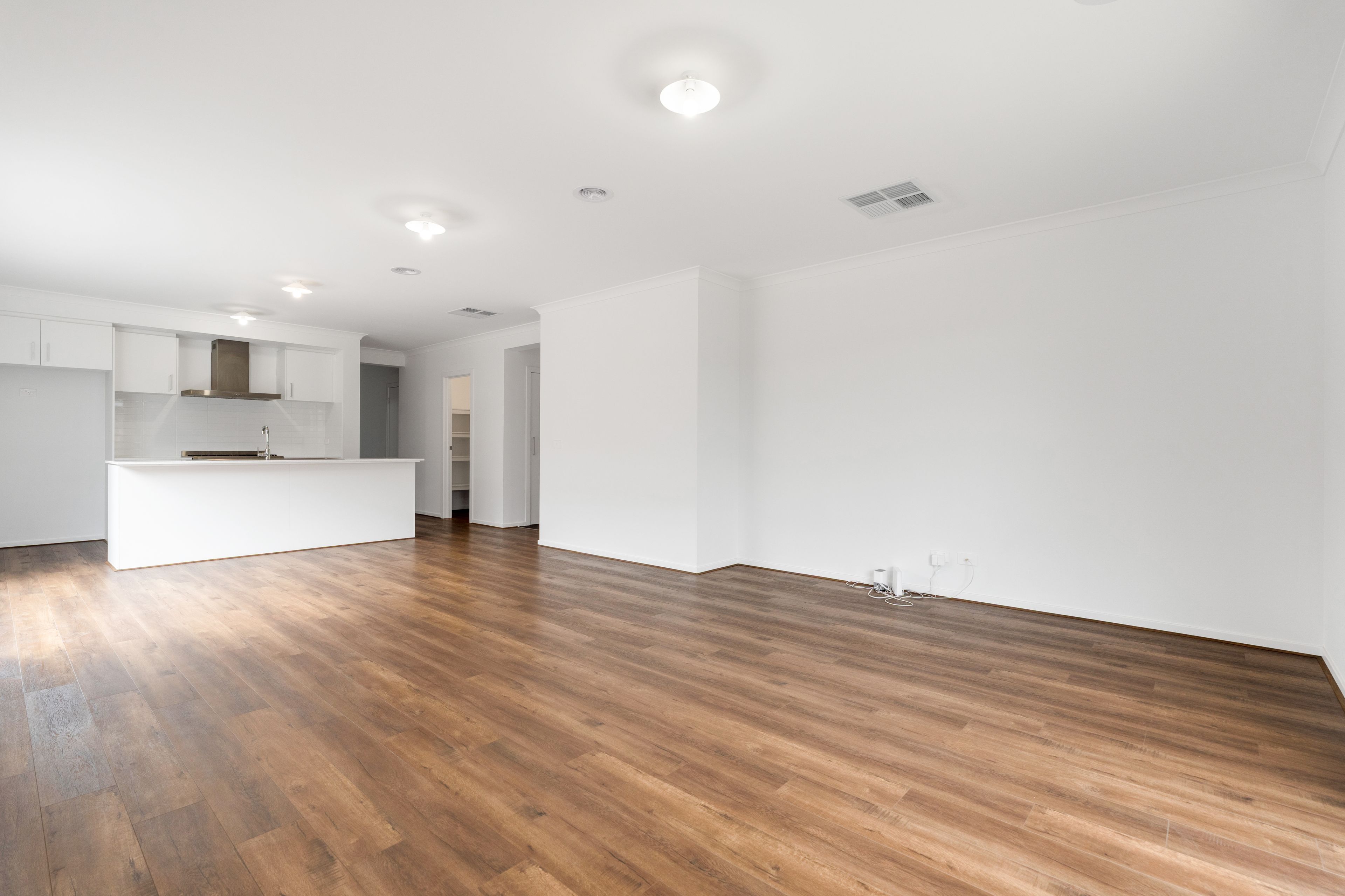 31 Monakeeba Boulevard — photo 7 of 19