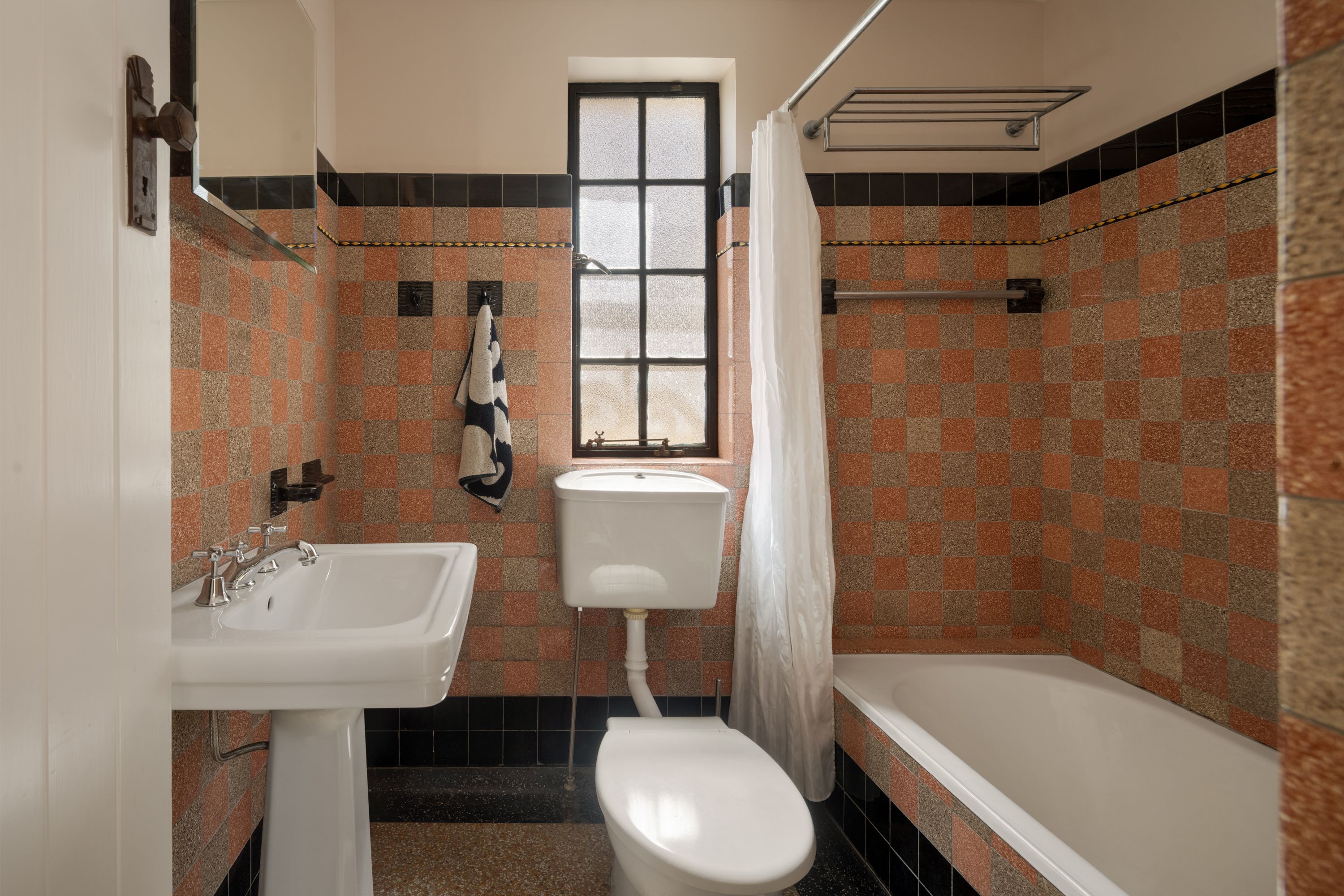 32 Maxwell Street — photo 18 of 23