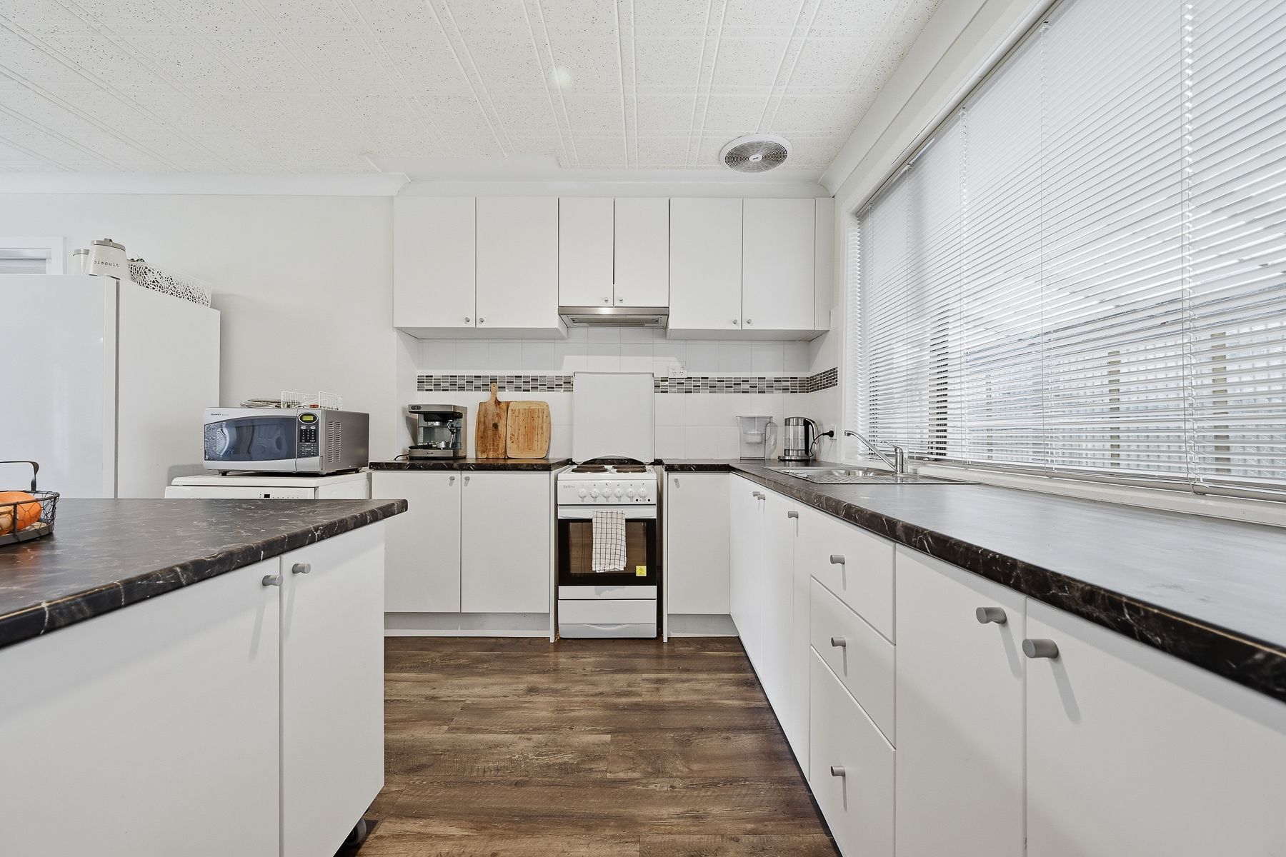 40 Williams Street — photo 3 of 18