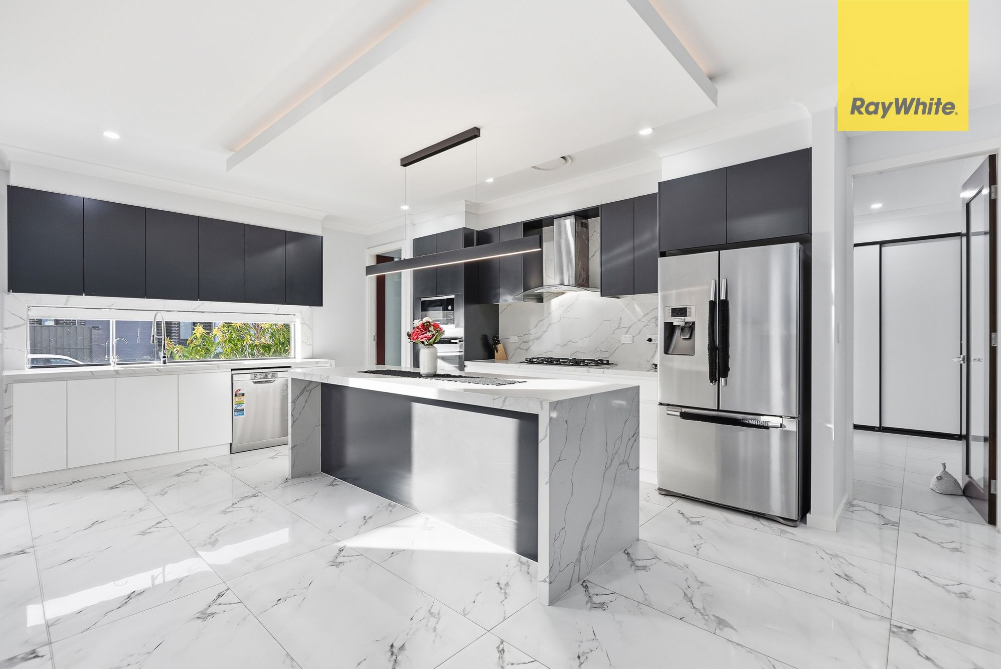 37 Kaluta Avenue (Melonba) — photo 16 of 30