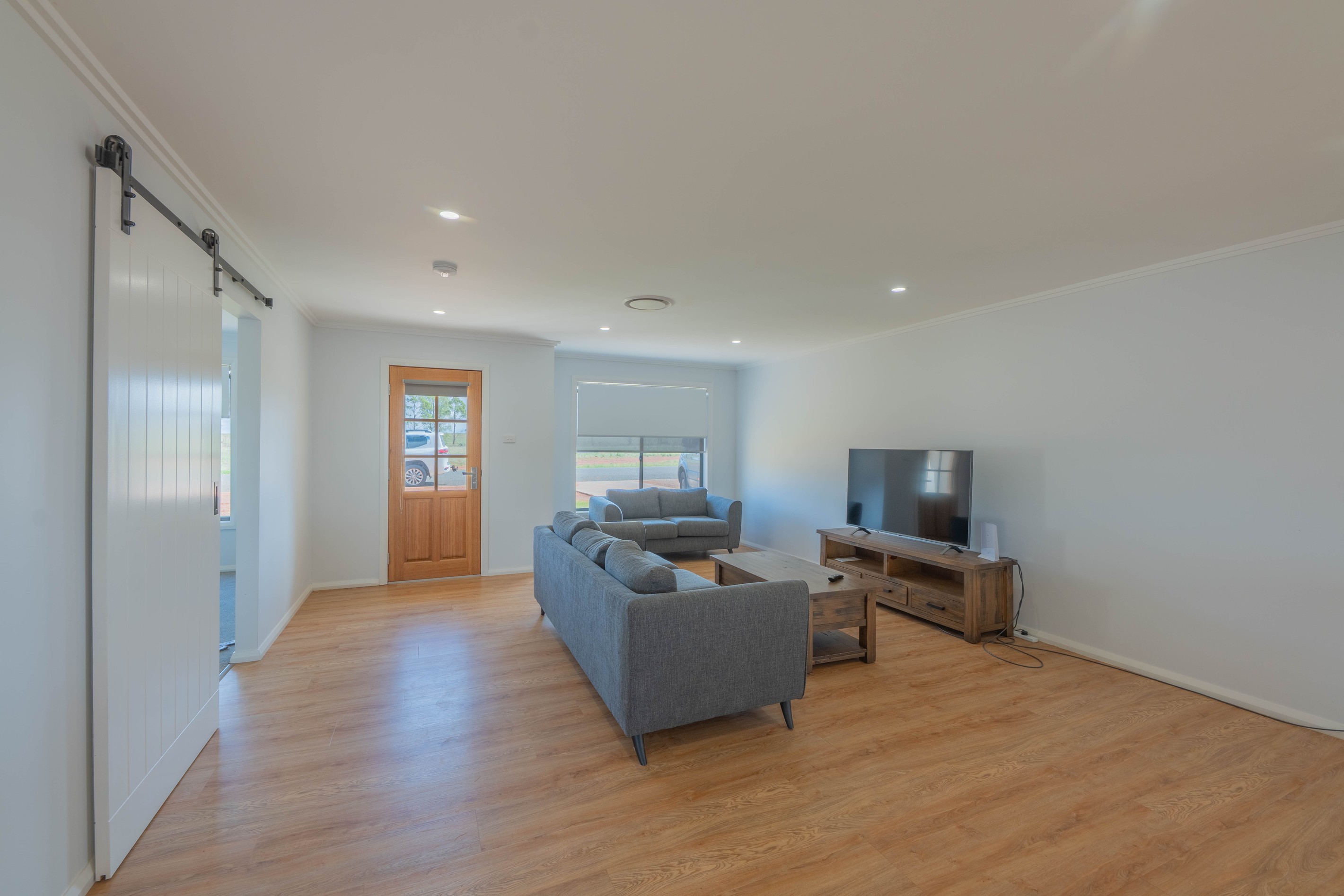 83 Loughnan Street, Lake Cargelligo, NSW 2672