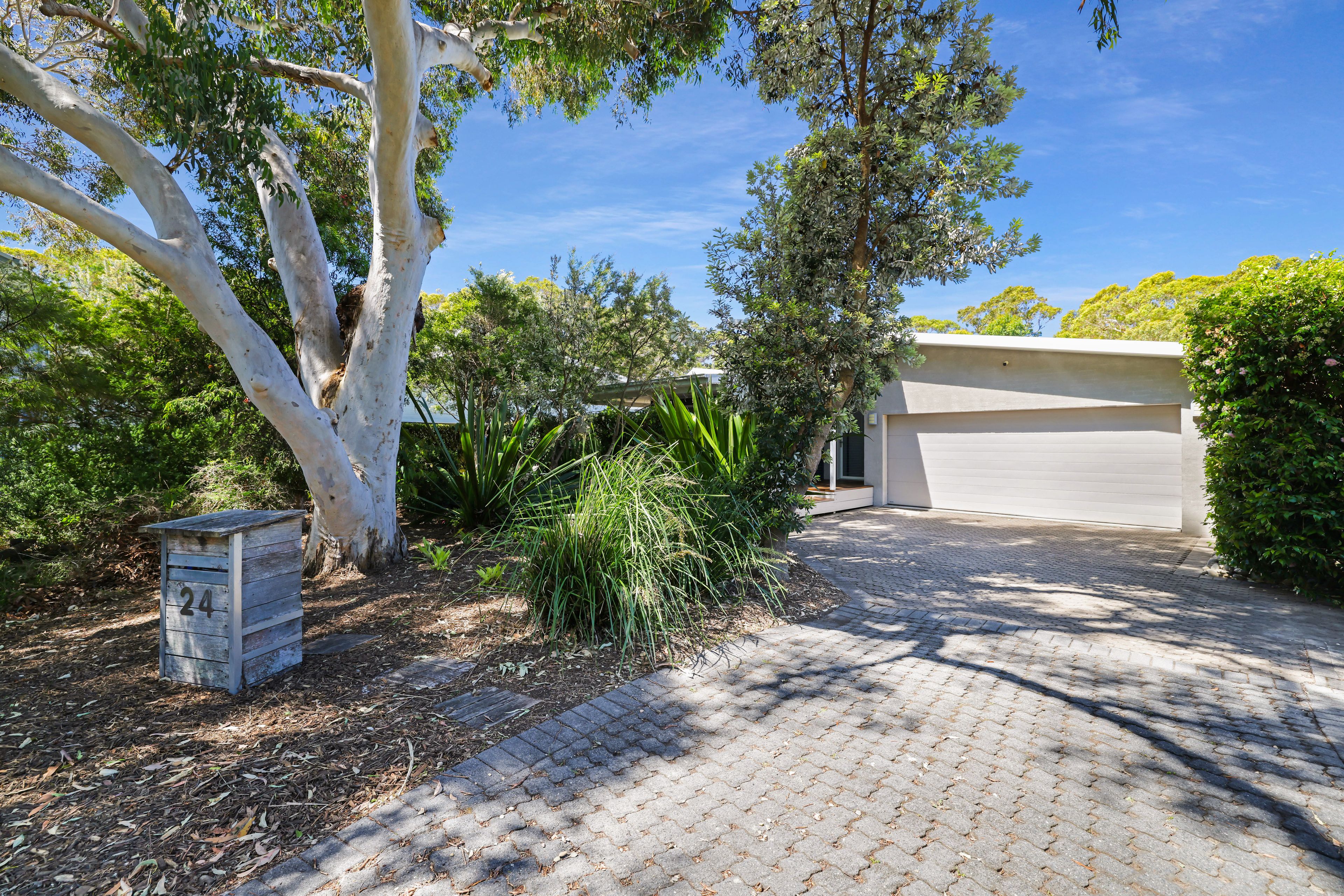 24 Sandlewood Cove, Callala Beach, NSW