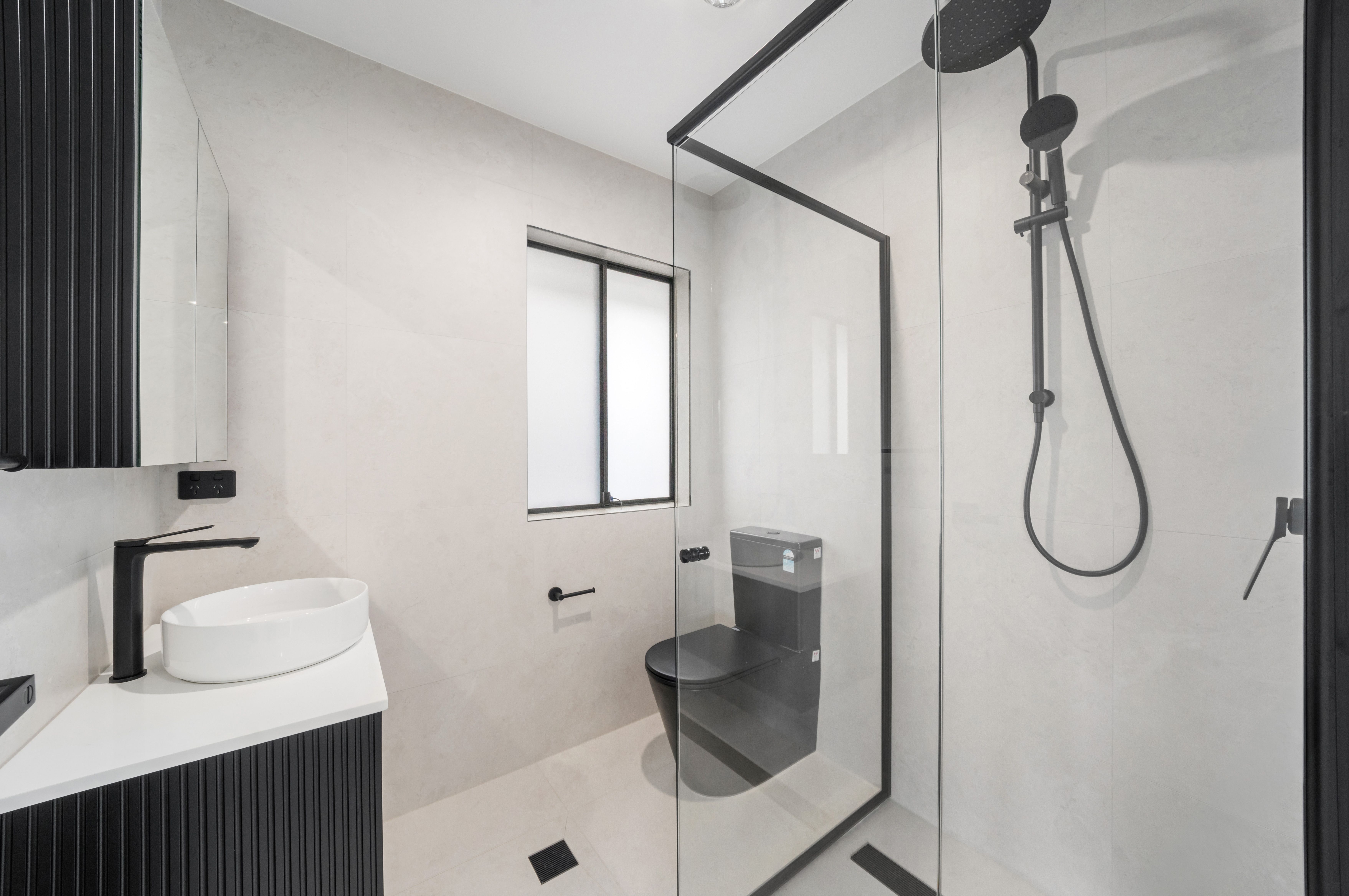 72 Oliveri Crescent — photo 14 of 19