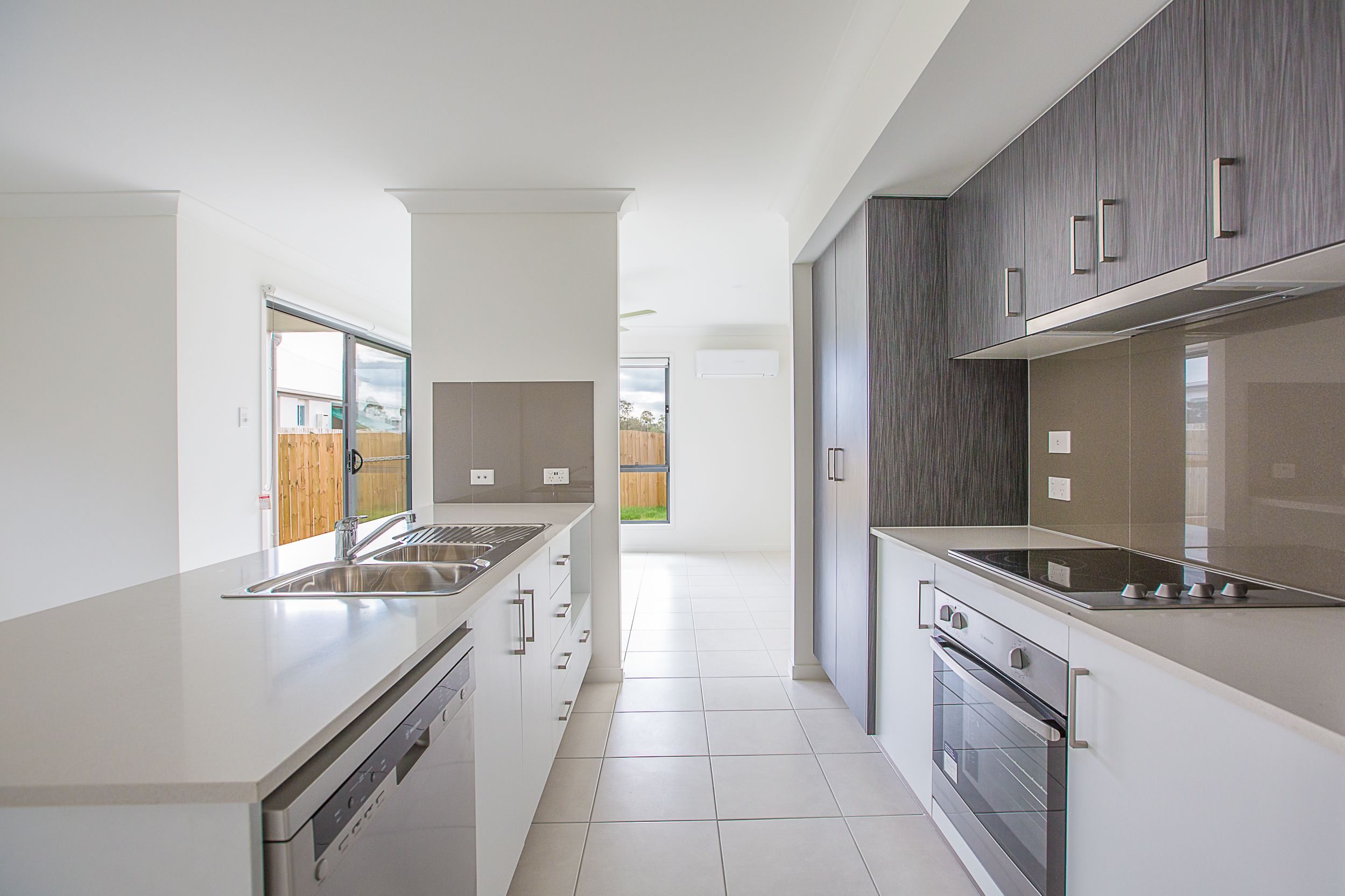 1/63 Judith Street, Crestmead, QLD 4132