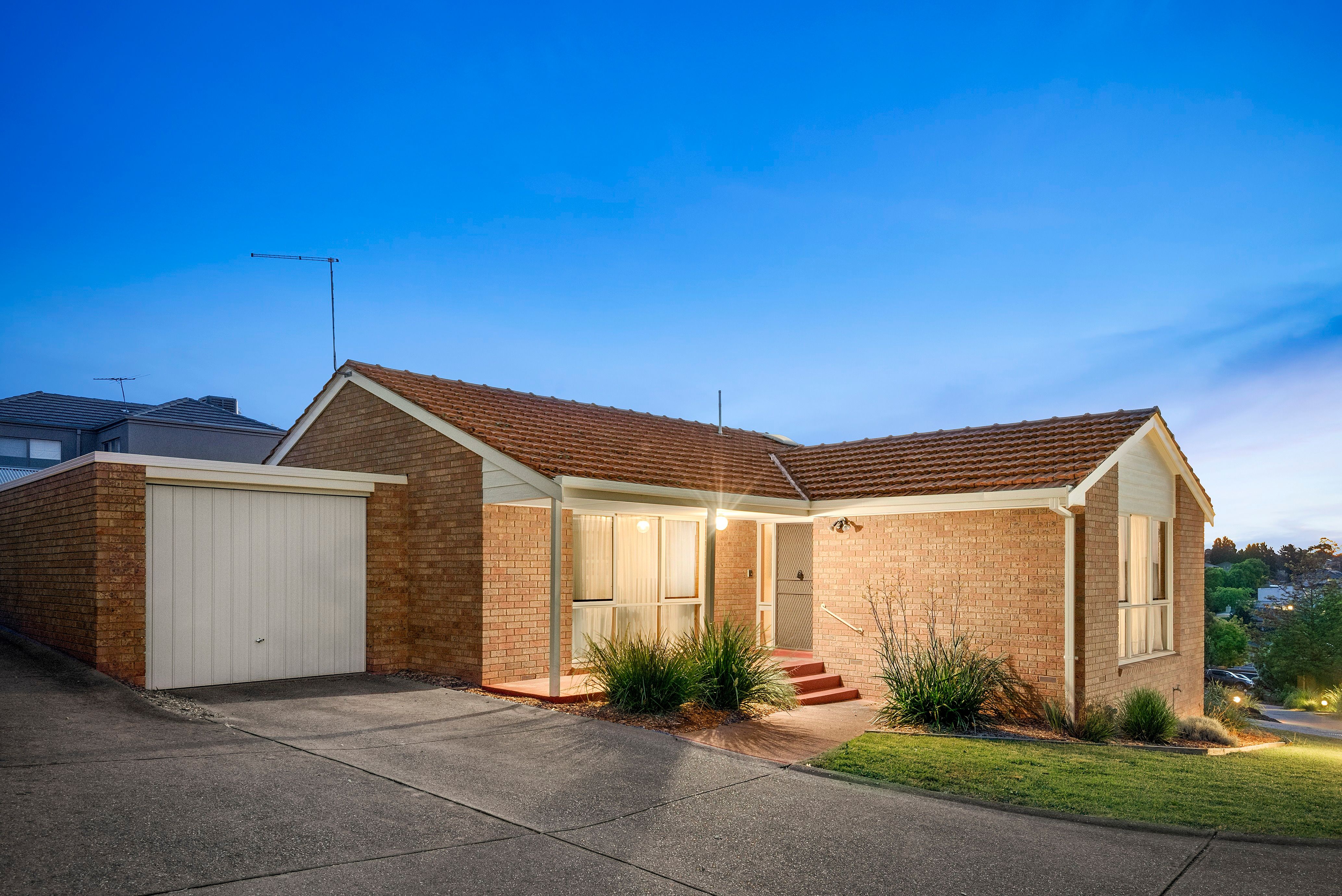 83 Andersons Creek Road, Doncaster East VIC 3109