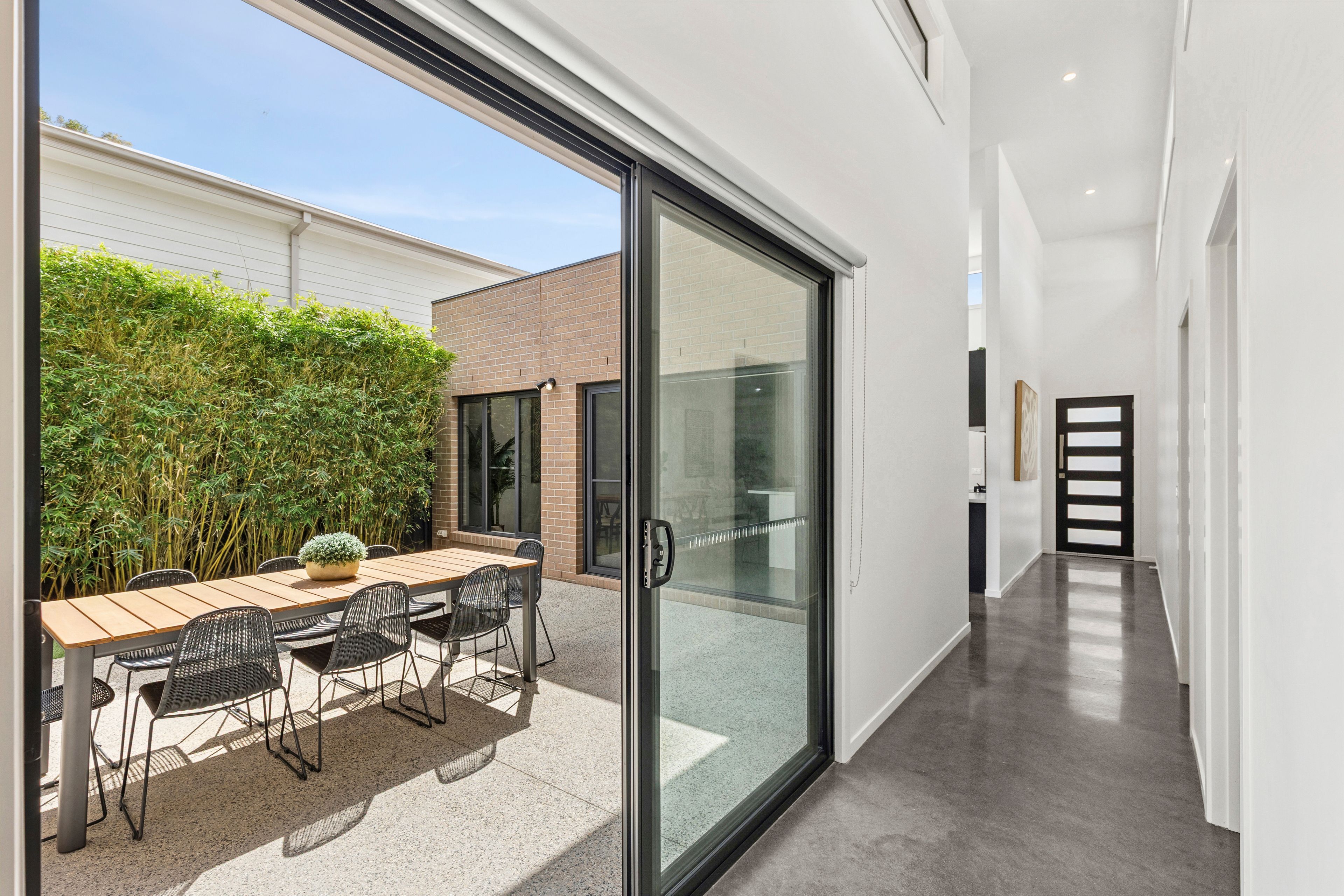 2/26 Settlement Road — photo from Ray White Geelong West