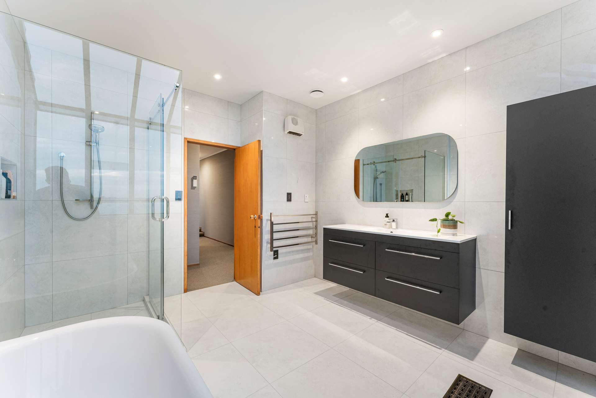 12 Elana Court photo 16