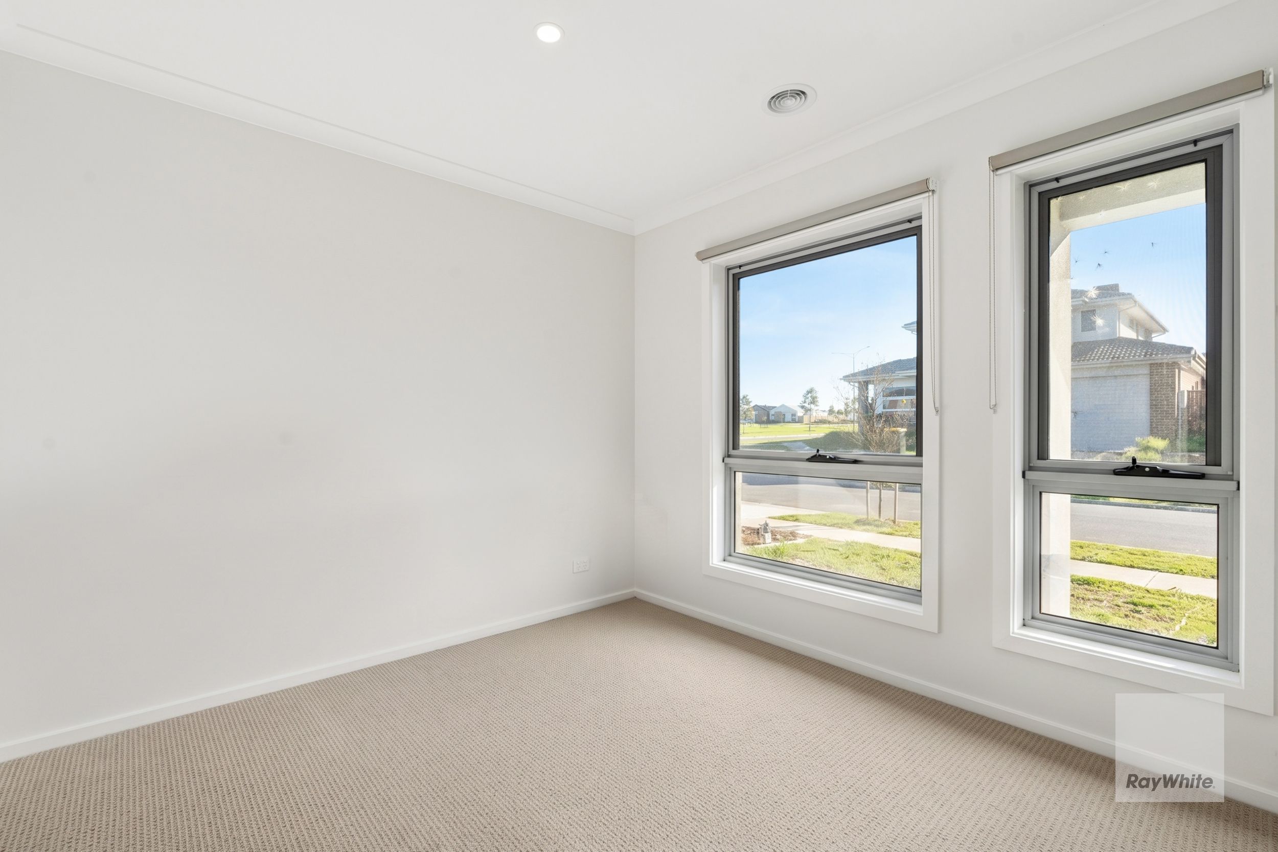 54 Generation Crescent, Mambourin, VIC 3024