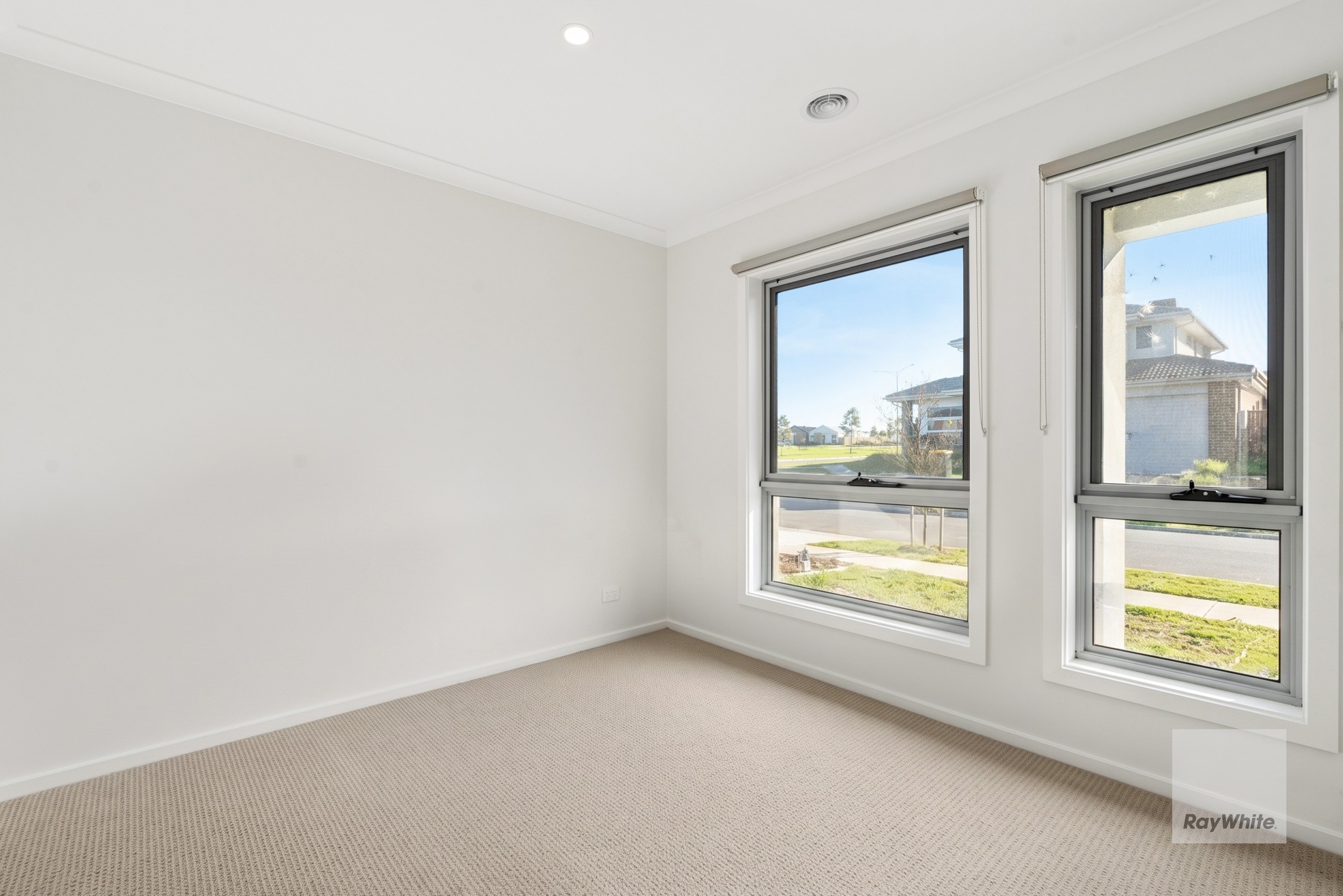 54 Generation Crescent, Mambourin, VIC 3024