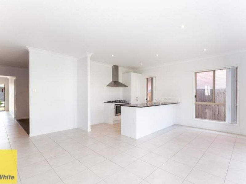 14 Cassia Drive, Coomera, QLD 4209