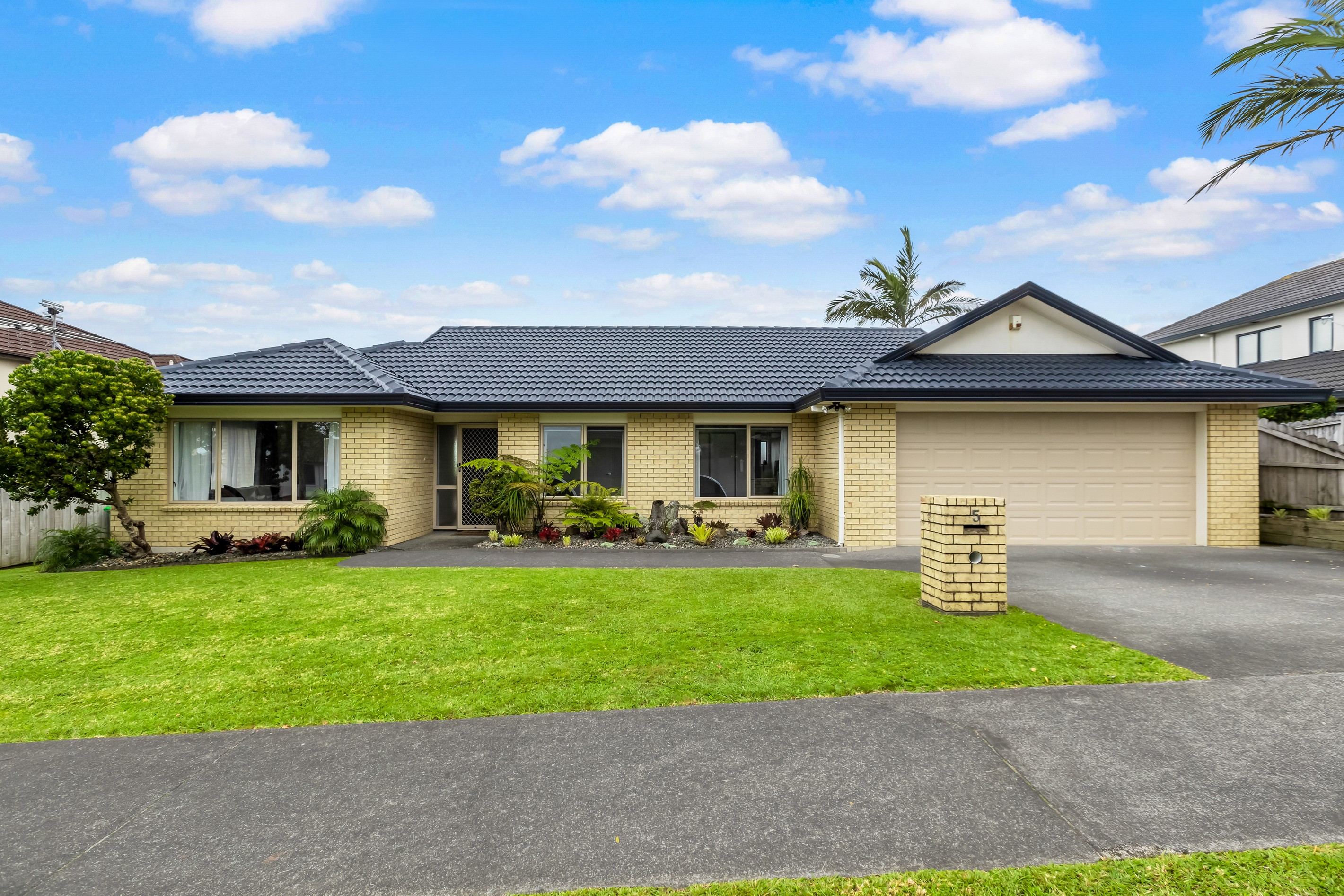 5 Dairyland Drive, Dannemora, Manukau City