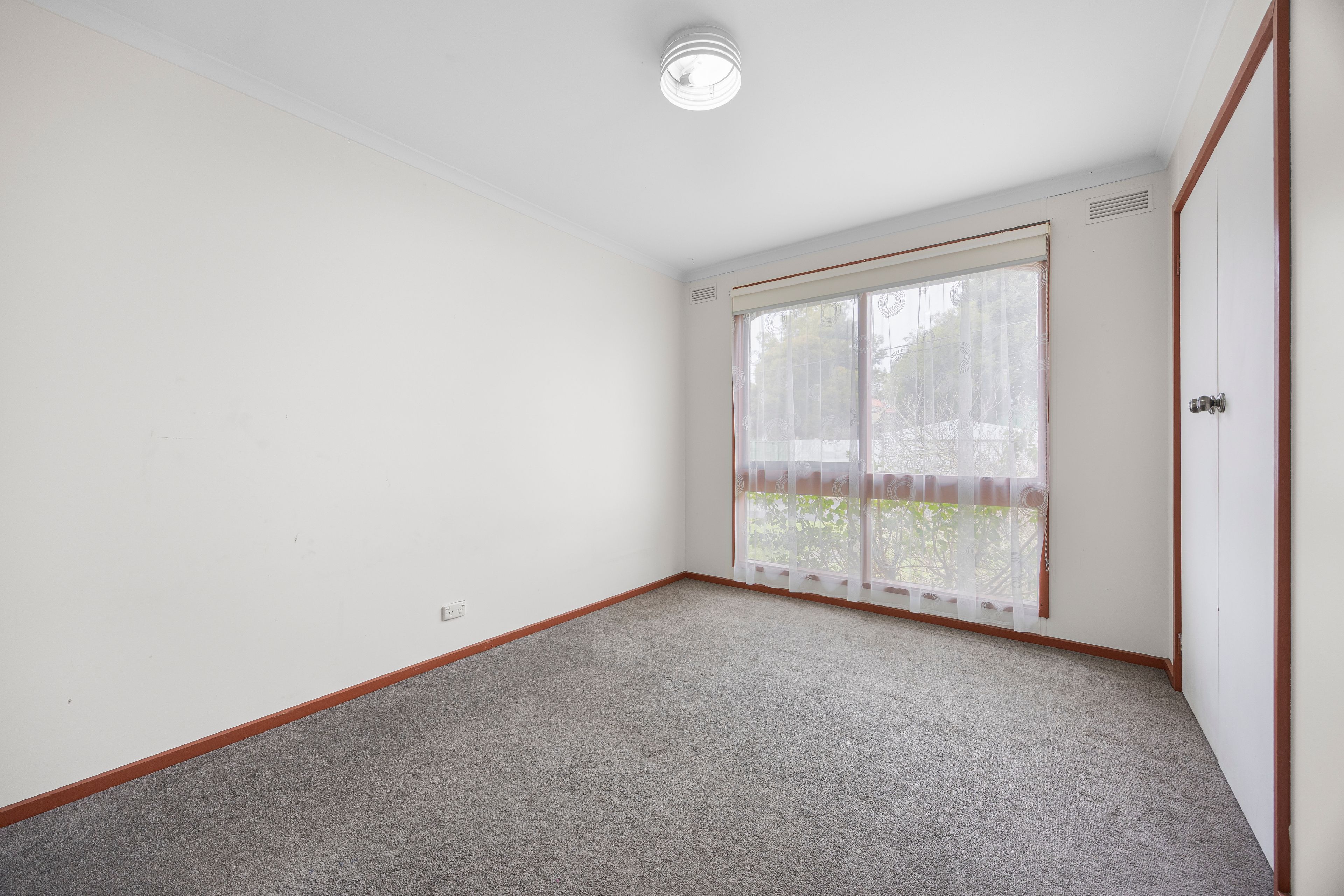 2 Newman Street — photo 5 of 10