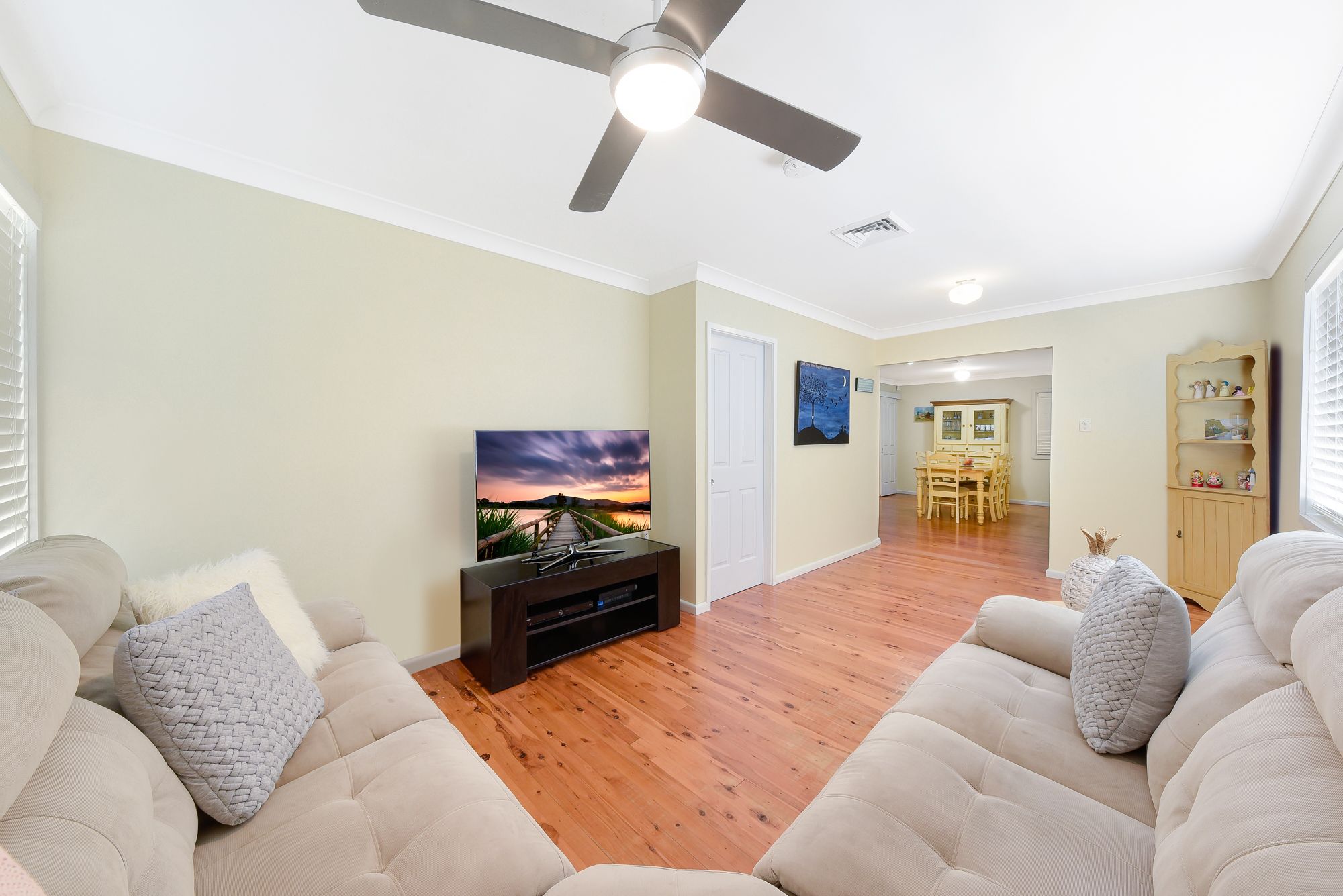 5 Reiby Place, Bradbury, NSW 2560