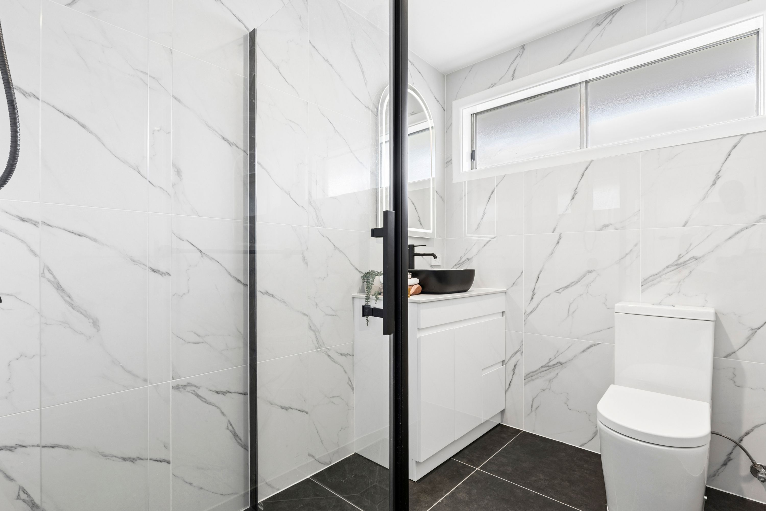 39 Talpa Crescent — photo 10 of 12