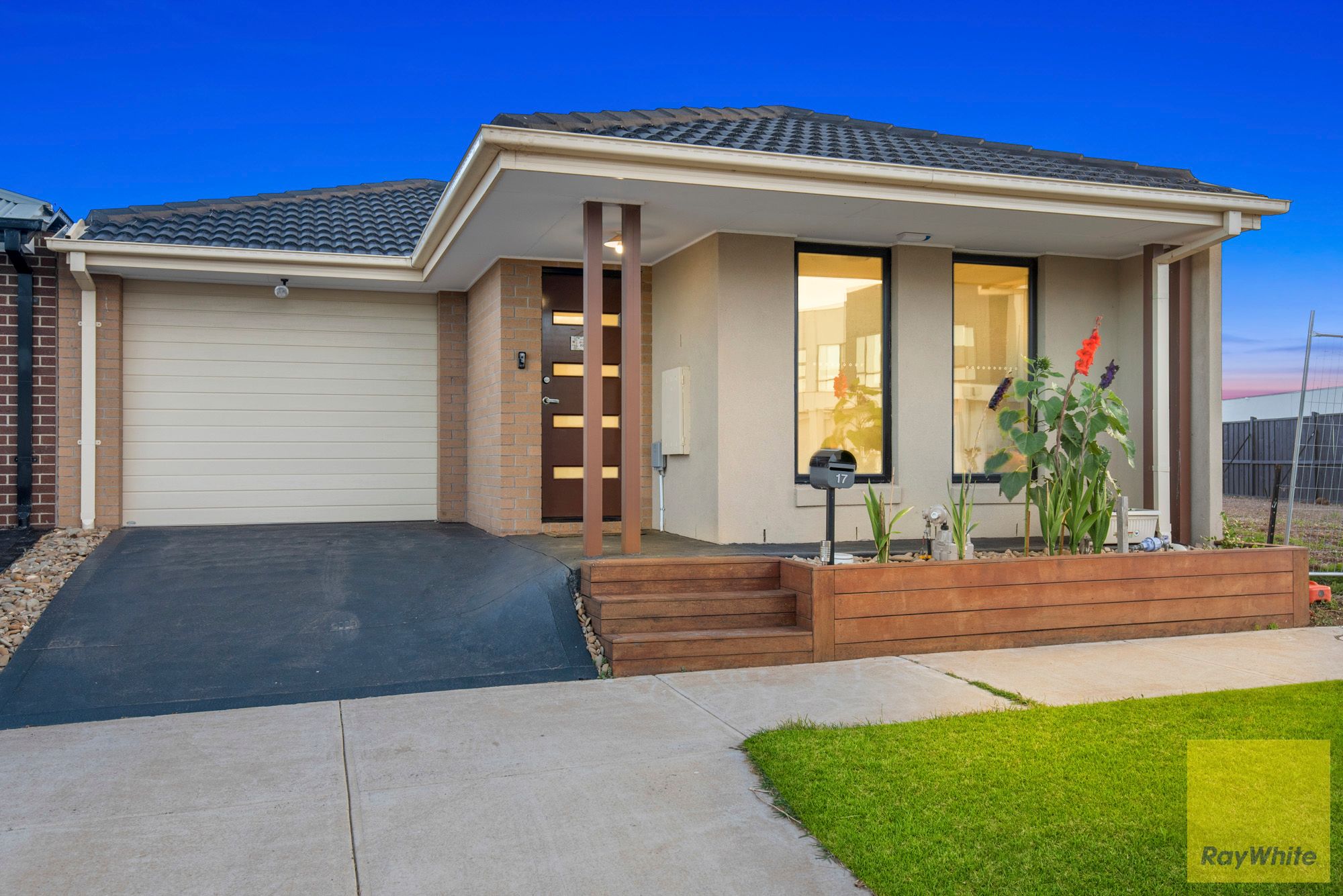 17 Montgomery Drive, Truganina, VIC 3029 Sold House Ray White Truganina