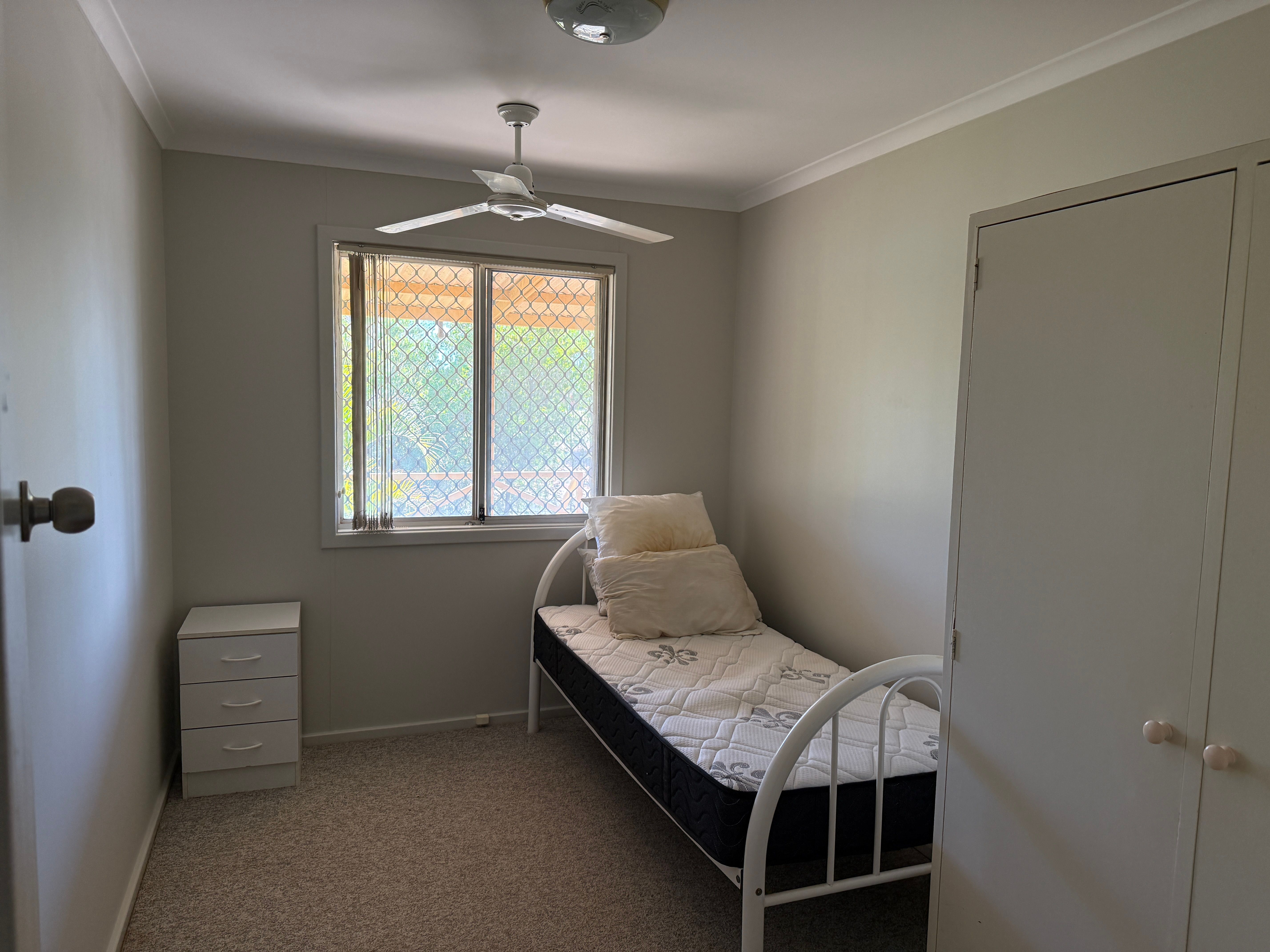 16 Paterson Place — photo 7 of 13