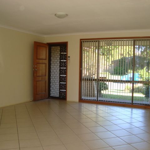 24 Marong Street, Sunnybank Hills, QLD 4109