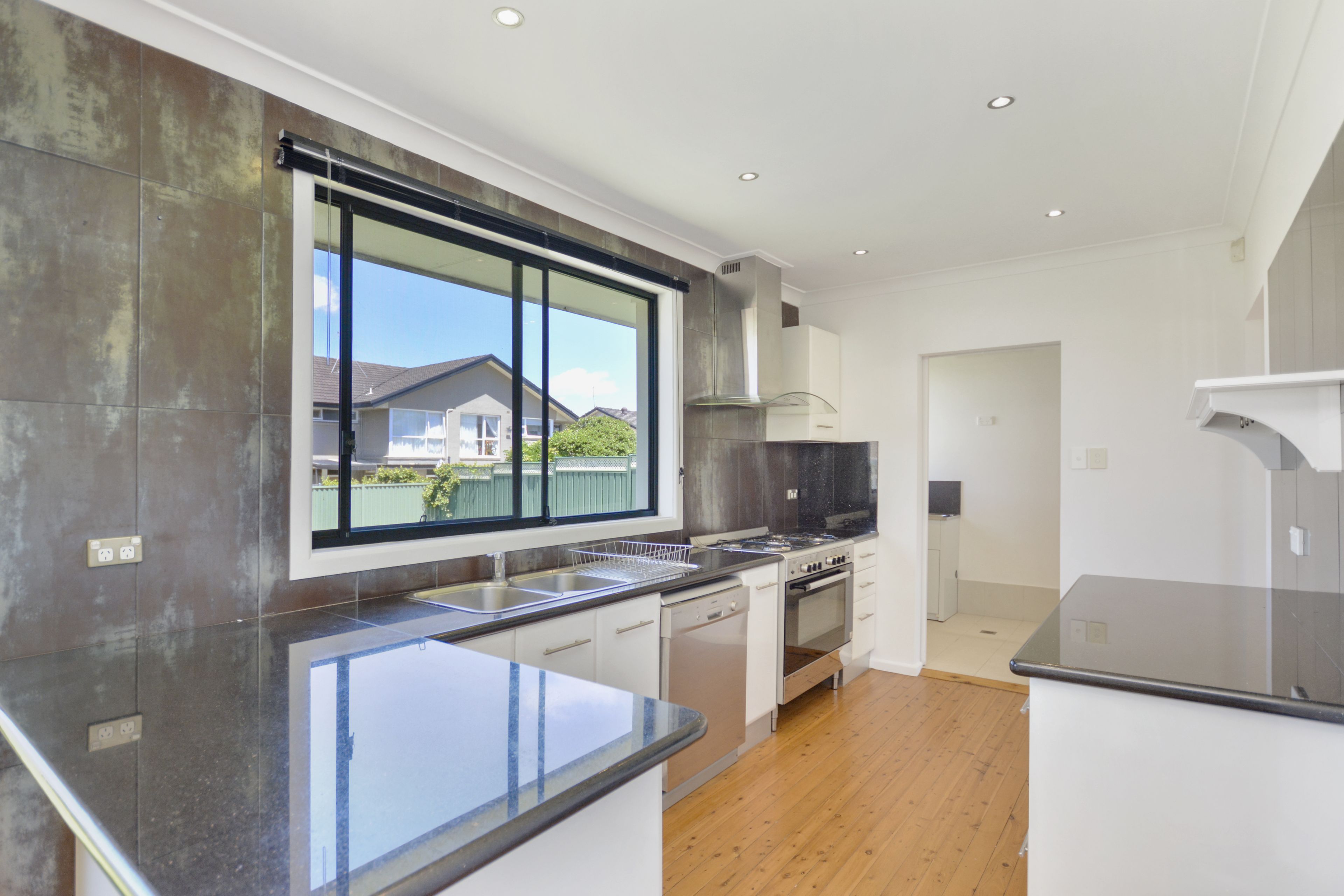 28 Lumsdaine Avenue, East Ryde, NSW 2113