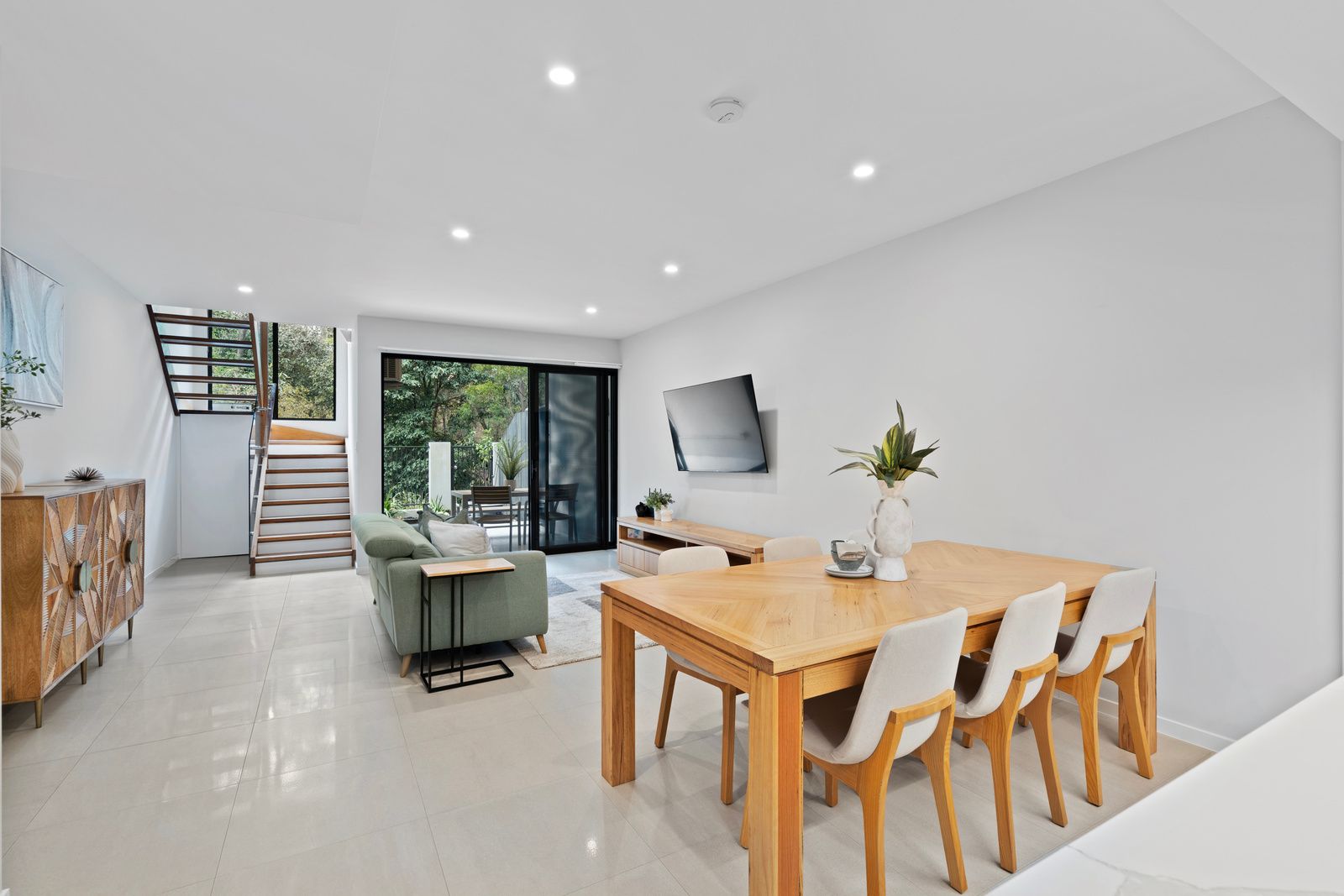6/48 Lagonda Street — photo 8 of 27