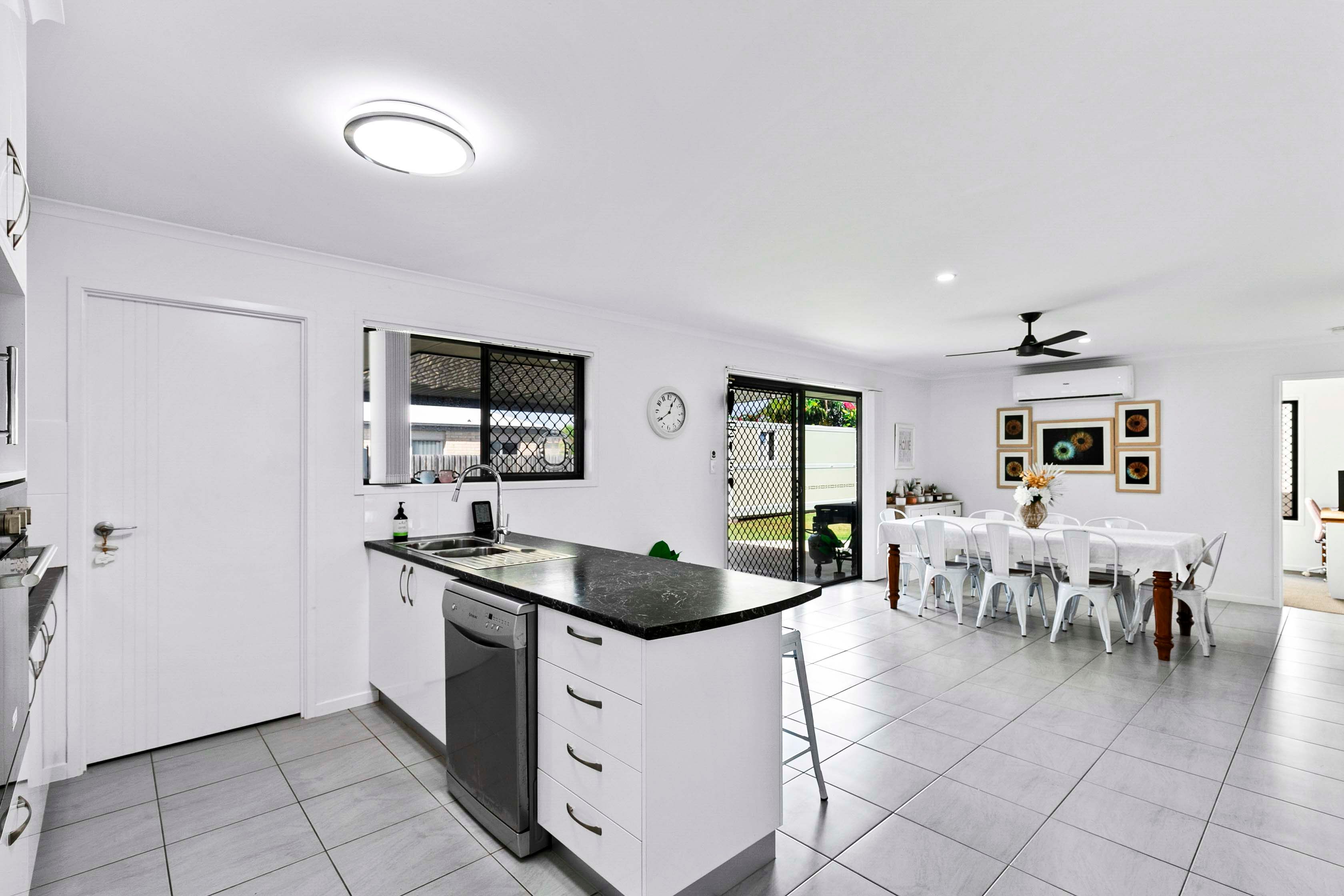 6 Wren Drive, Kawungan, QLD 4655
