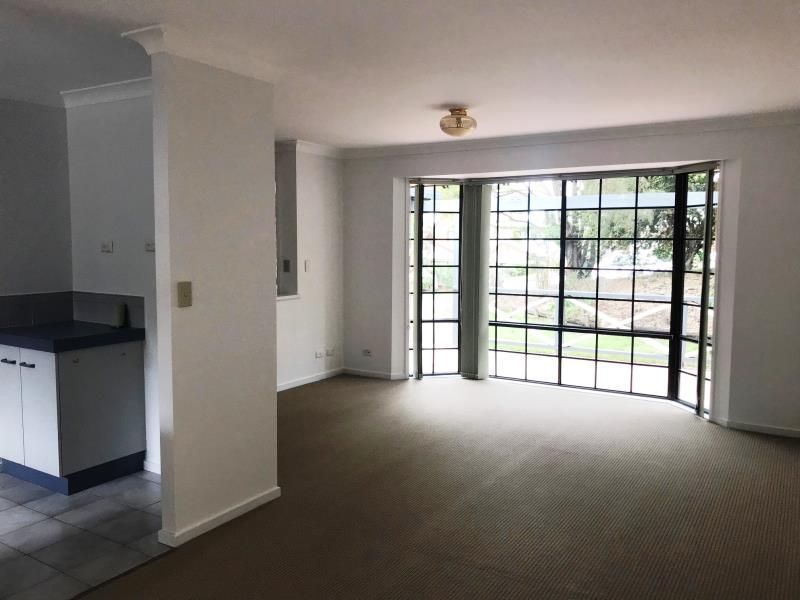 6 Danaus Court, Eatons Hill, QLD 4037