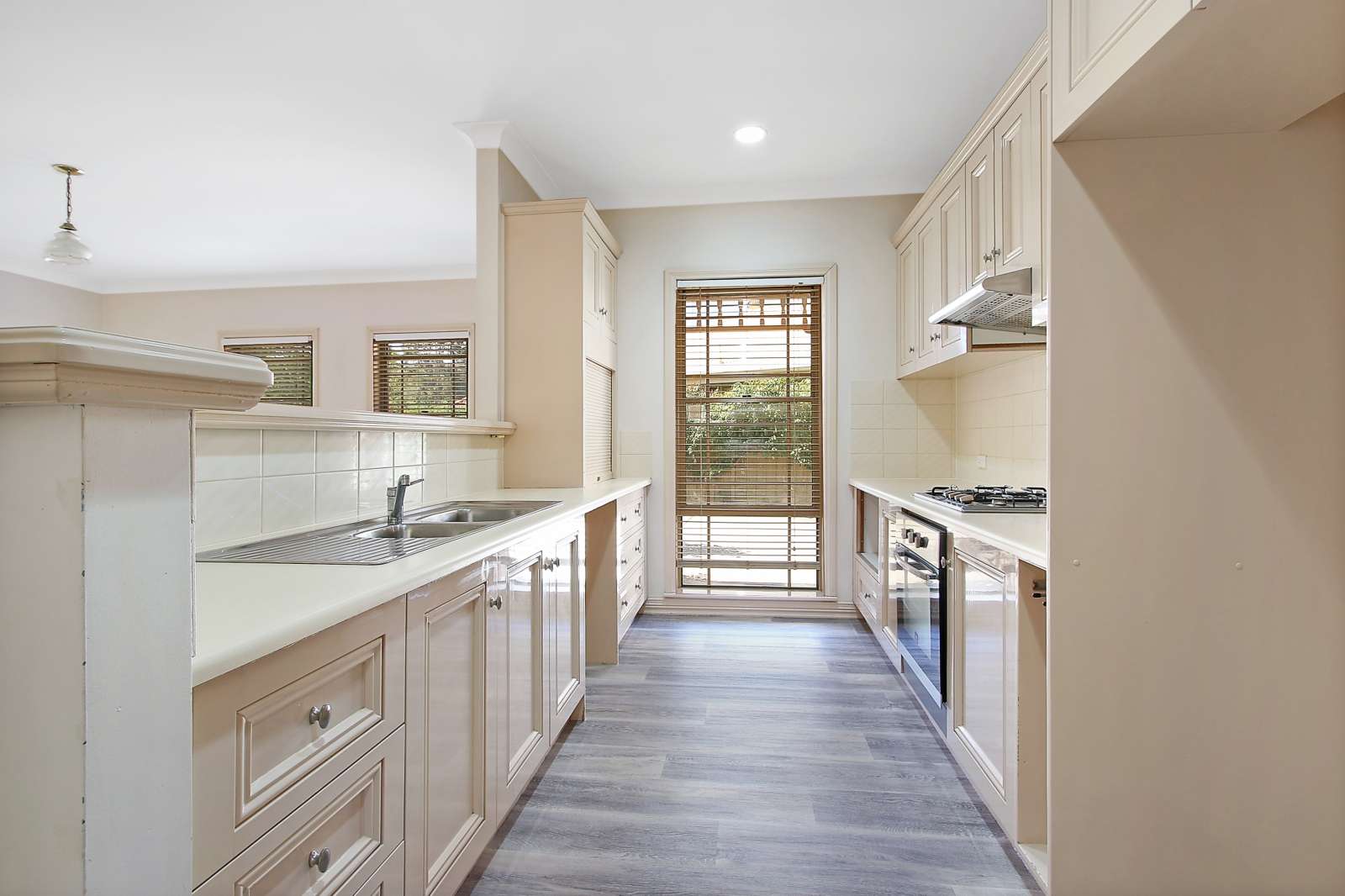 1/21 O #39 Brien Court West Albury NSW 2640 Sold Townhouse Ray White 1/21 O #39 Brien Court West Albury NSW 2640 Sold Townhouse Ray White