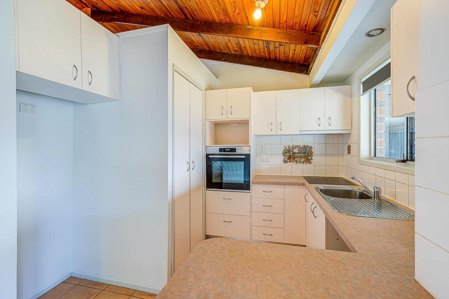 24 Eugene Street, Boronia Heights, QLD 4124