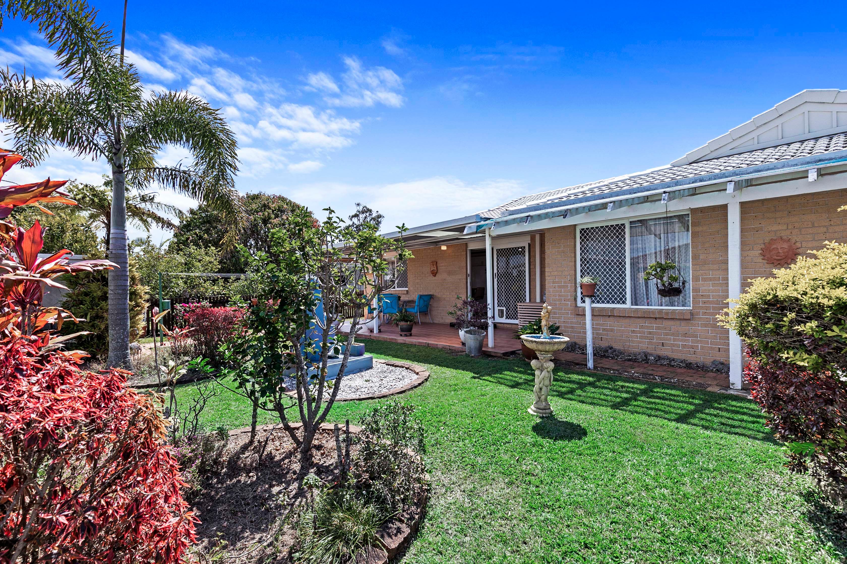 11 Melong Street — photo 21 of 27