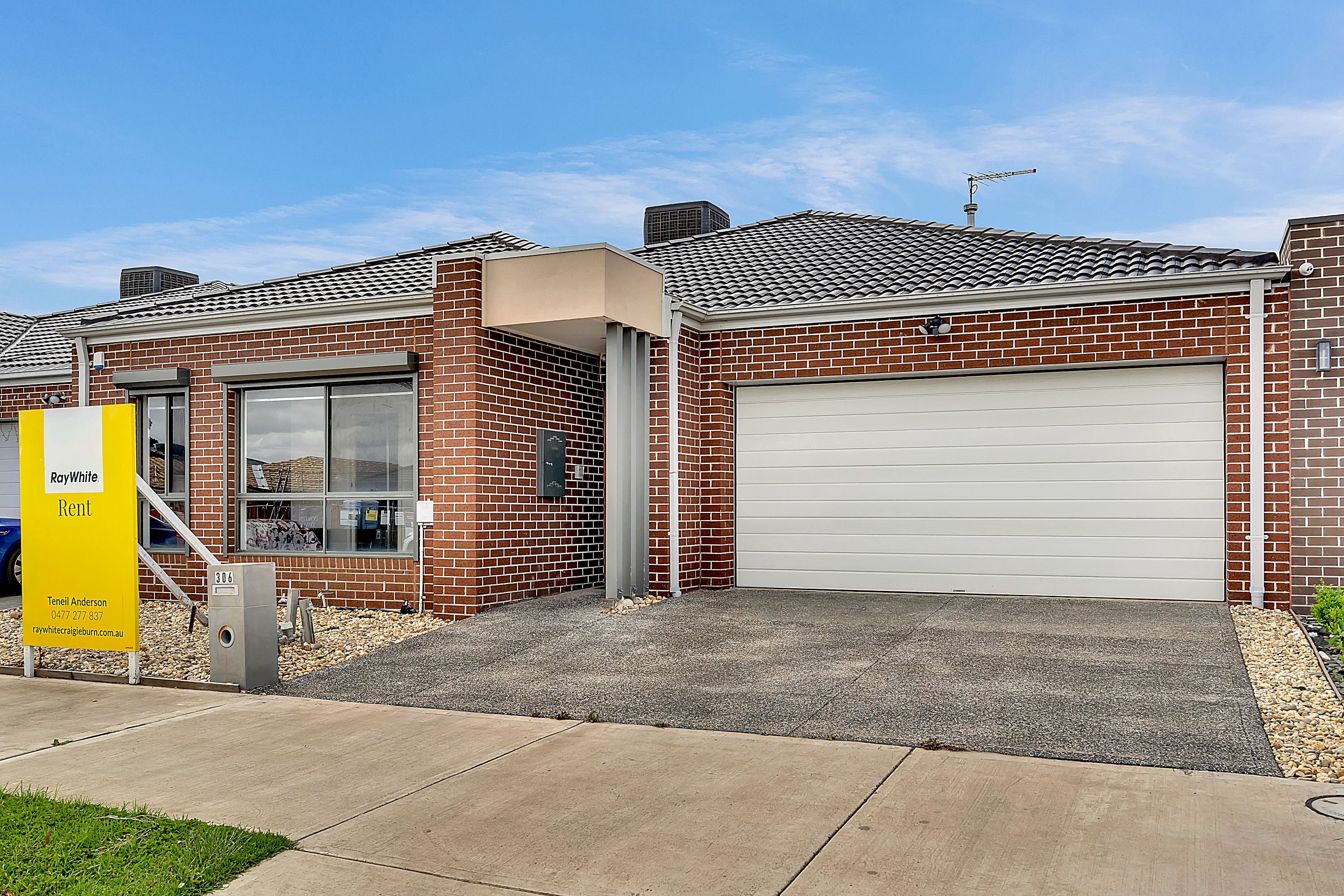 306 Brookfield Boulevard, Craigieburn, VIC 3064
