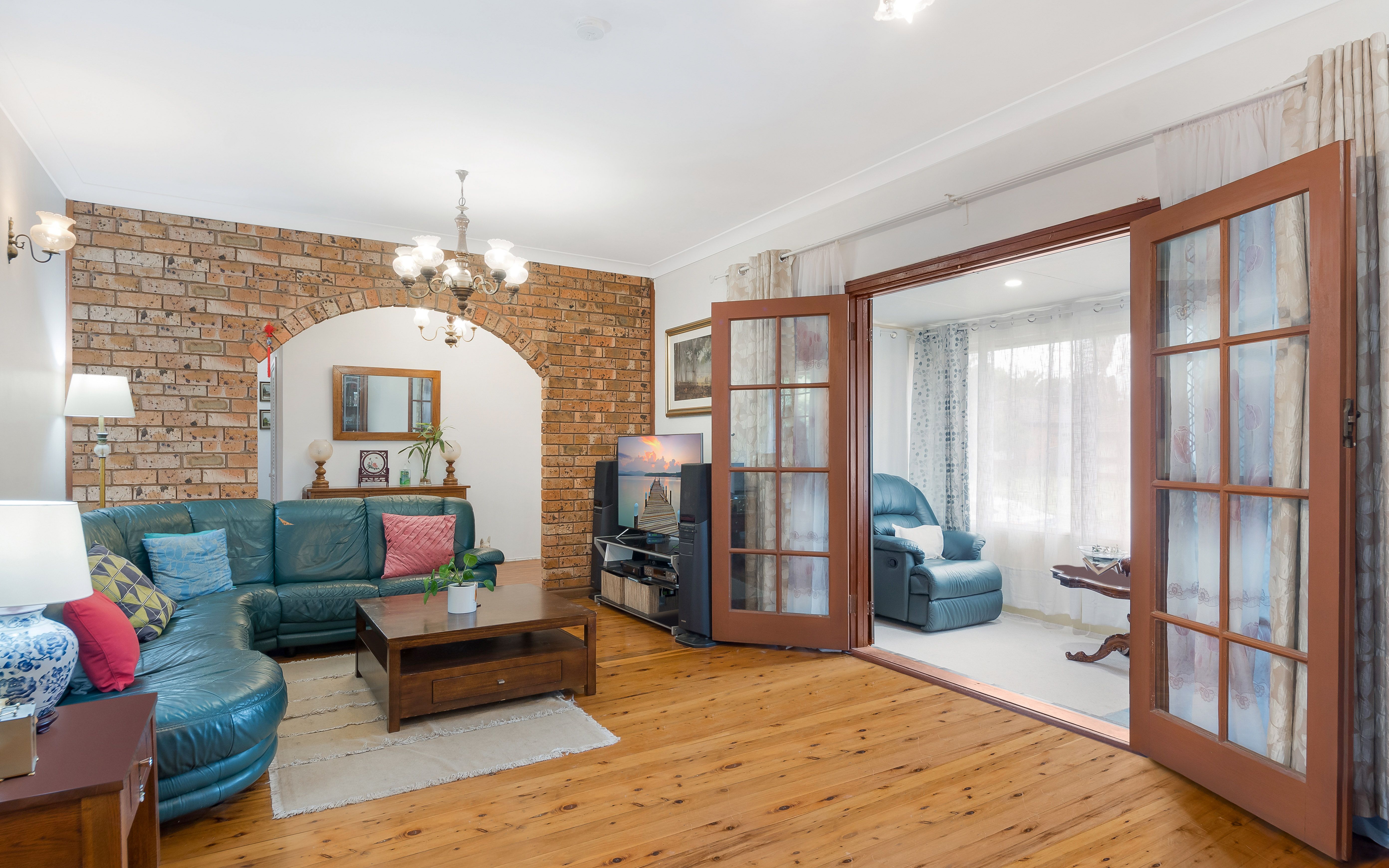 9 Trobriand Crescent, Glenfield, NSW 2167