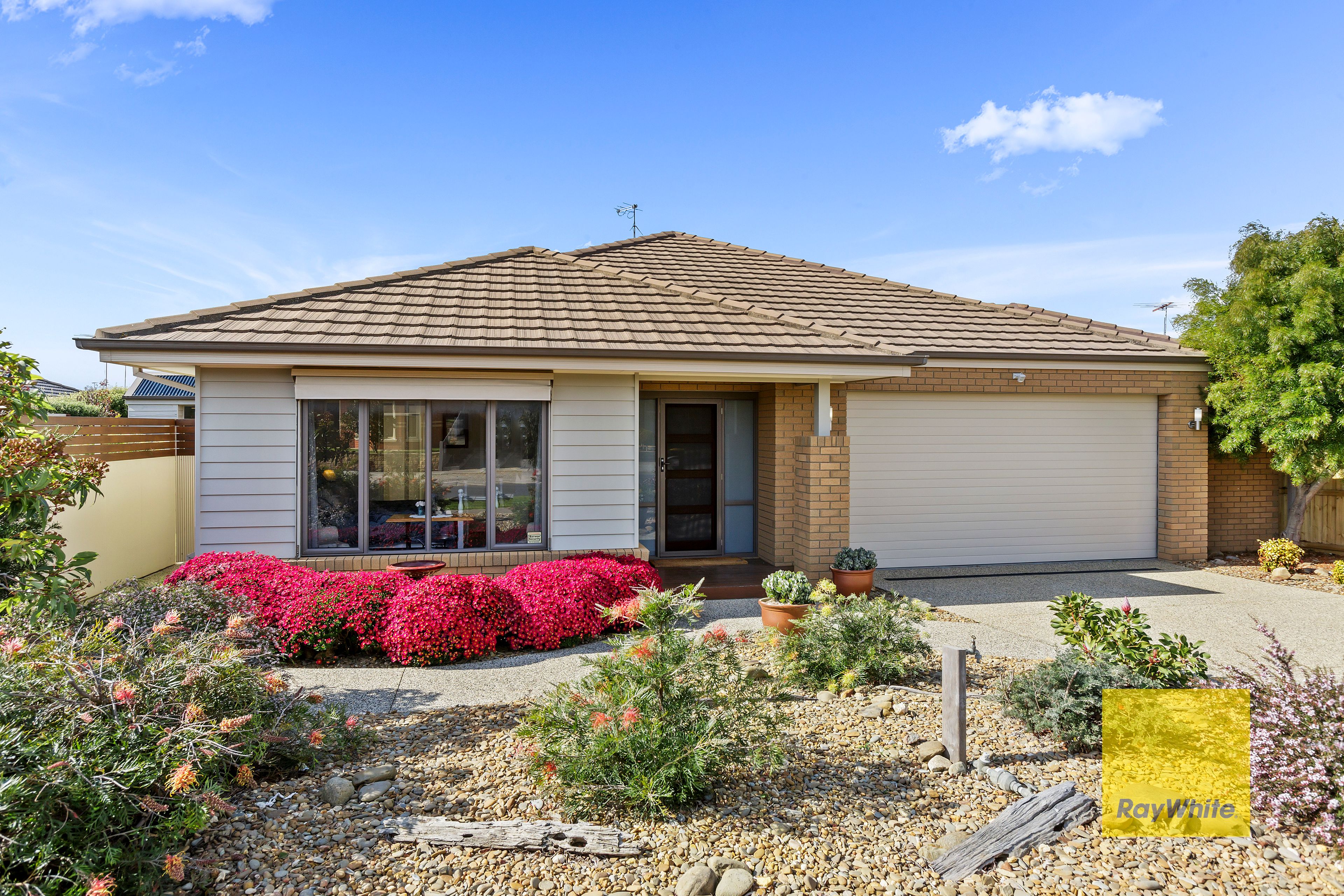 5 Cottonwood Way, Waurn Ponds, VIC 3216