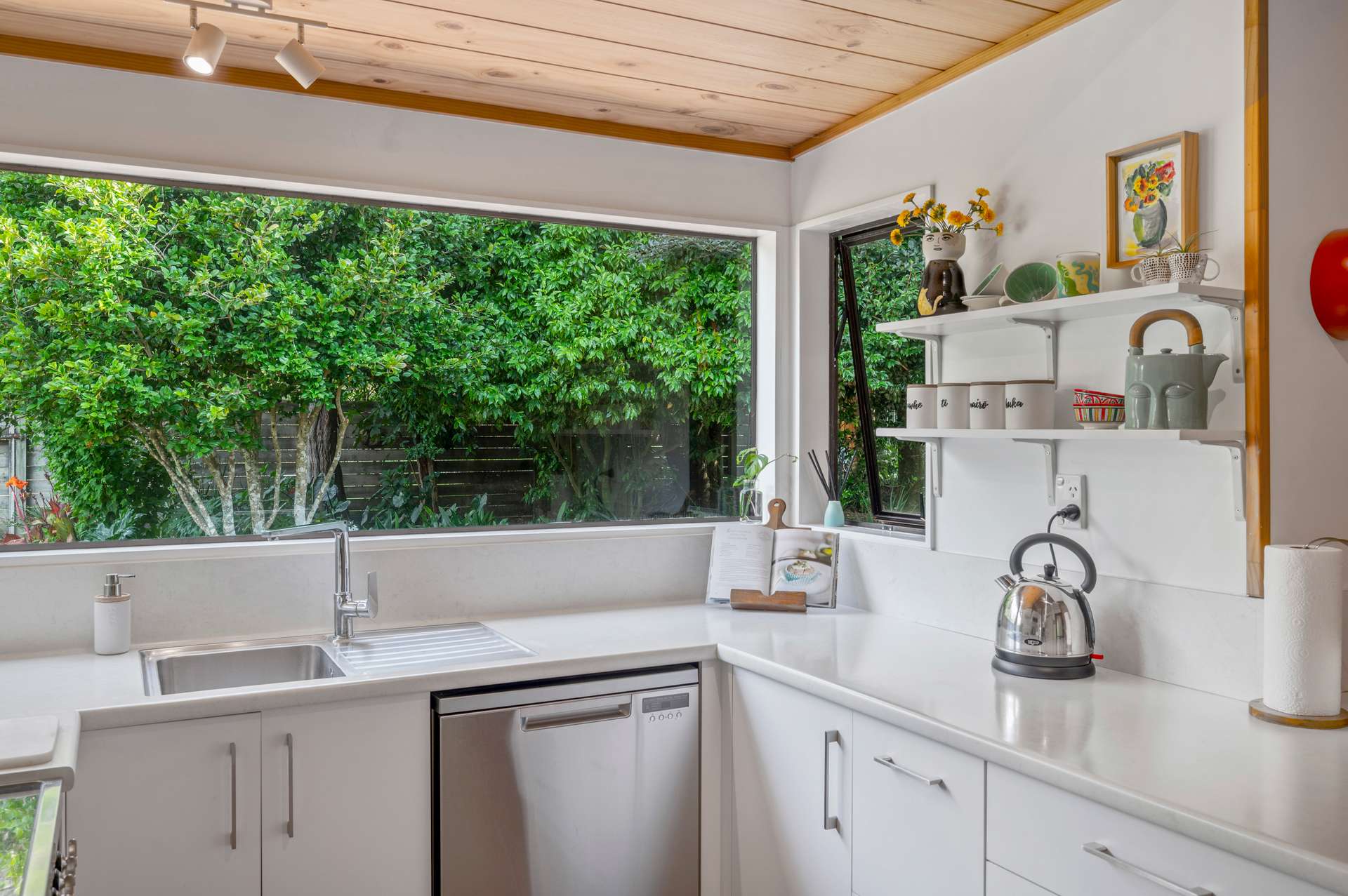 10 Wharetoroa Drive photo 10