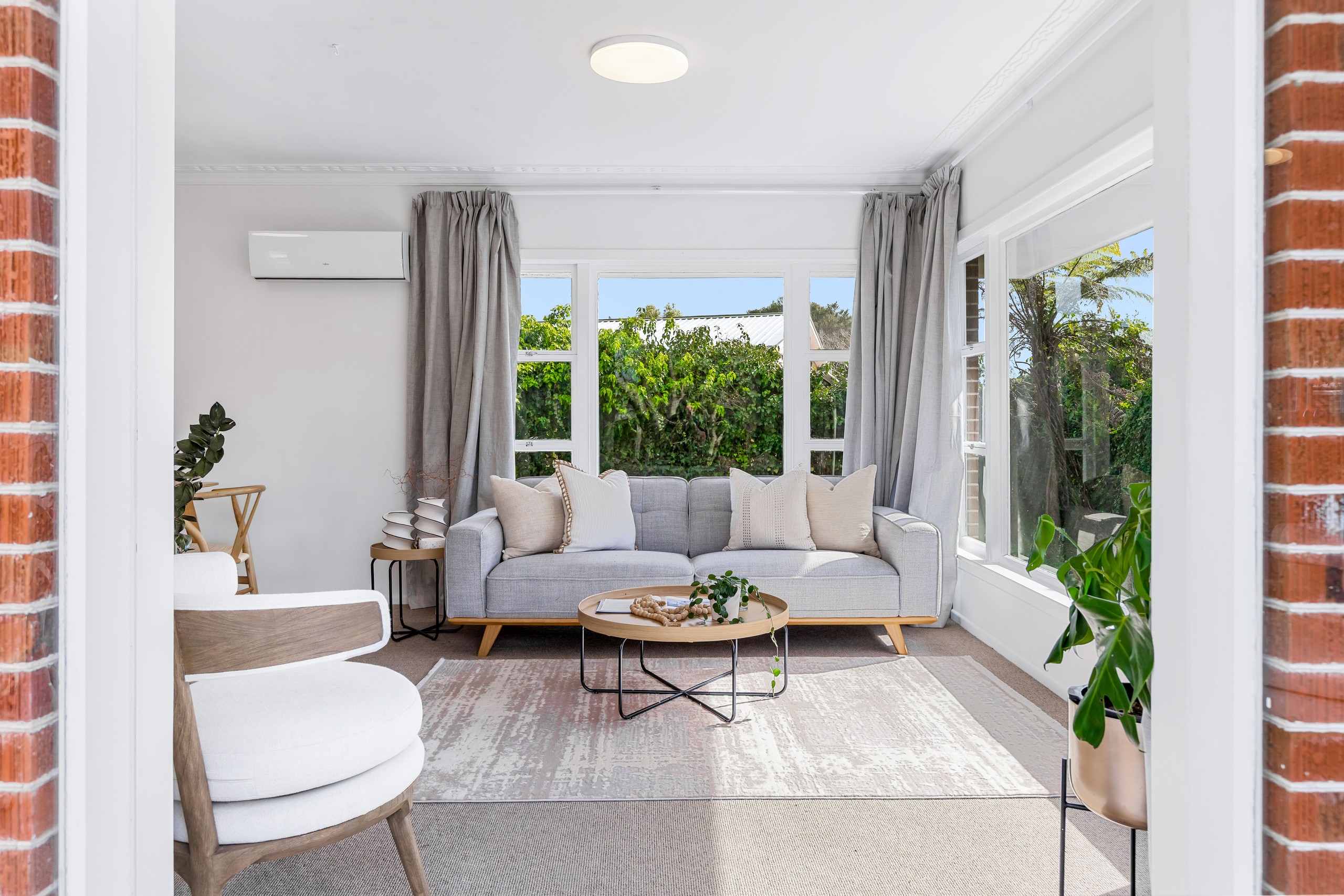 6 Redlands Grove, Swanson, Waitakere City