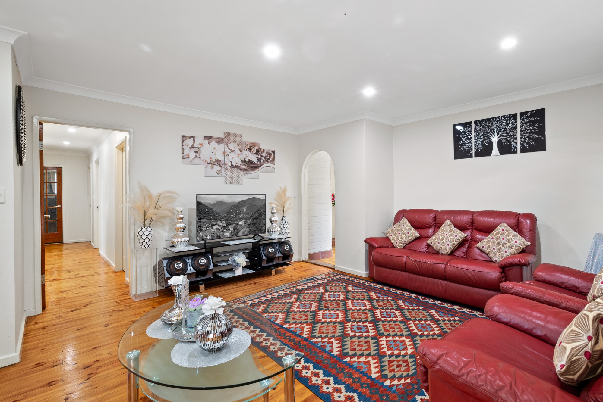 4 Catherine Avenue, Lurnea, NSW 2170
