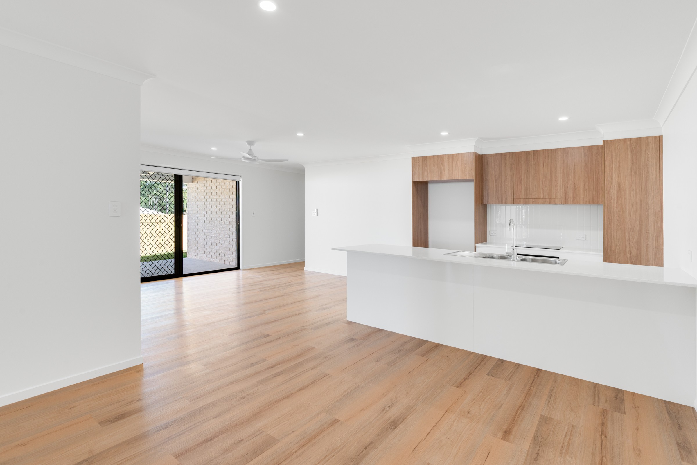 42A Kensington Drive, Southside, QLD 4570