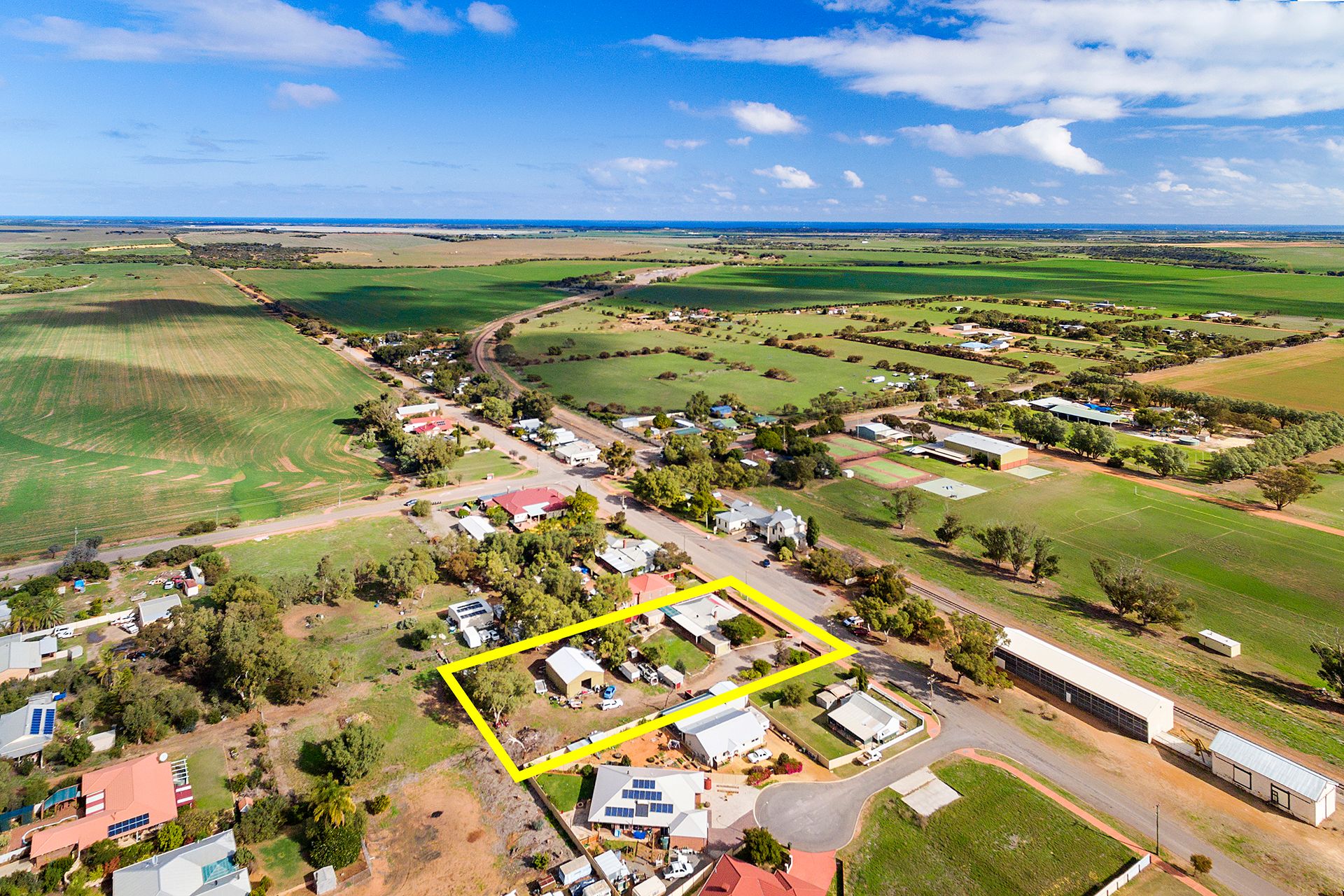 31 Padbury Road, Walkaway, WA 6528