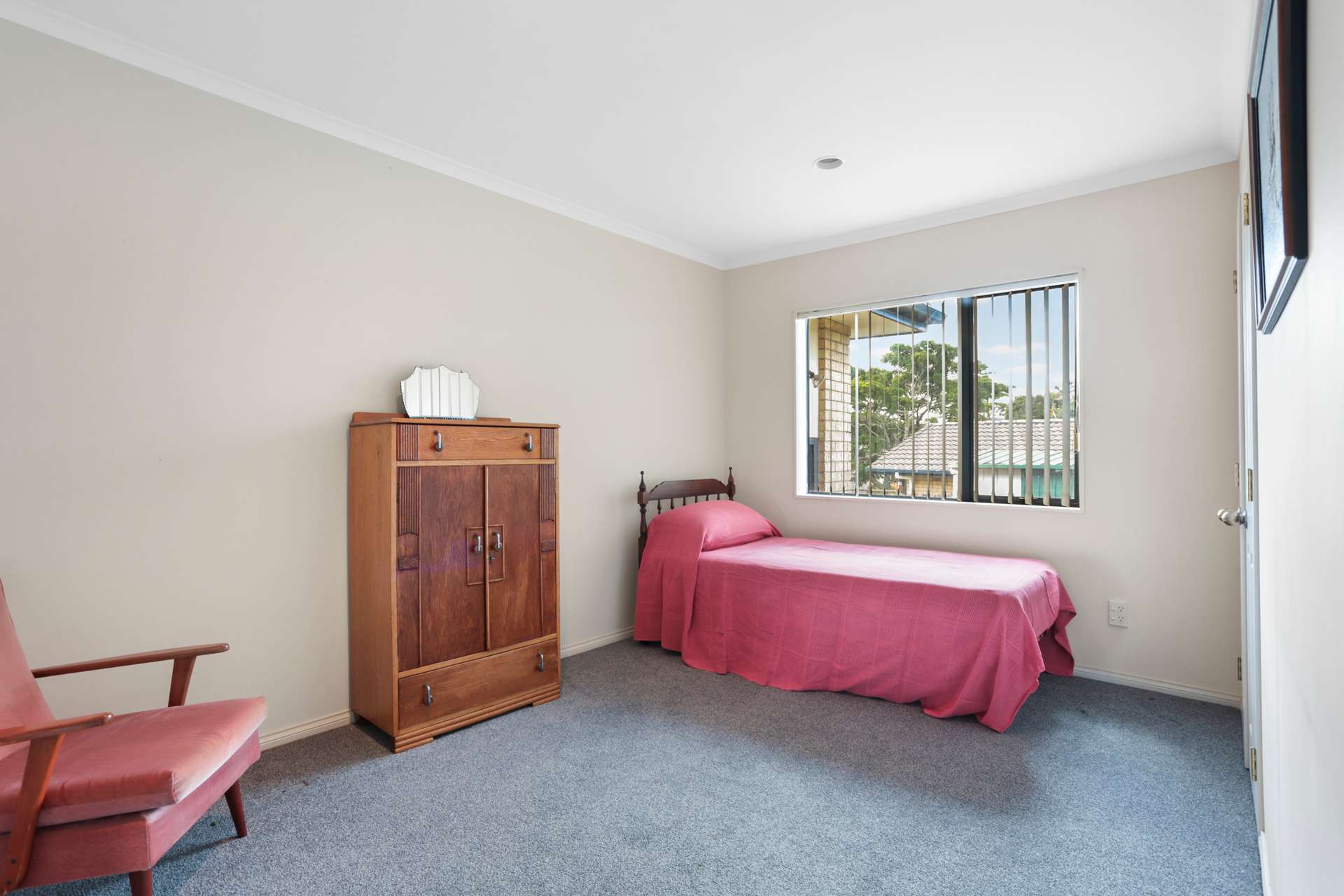 6 Rosebay Rise photo 15