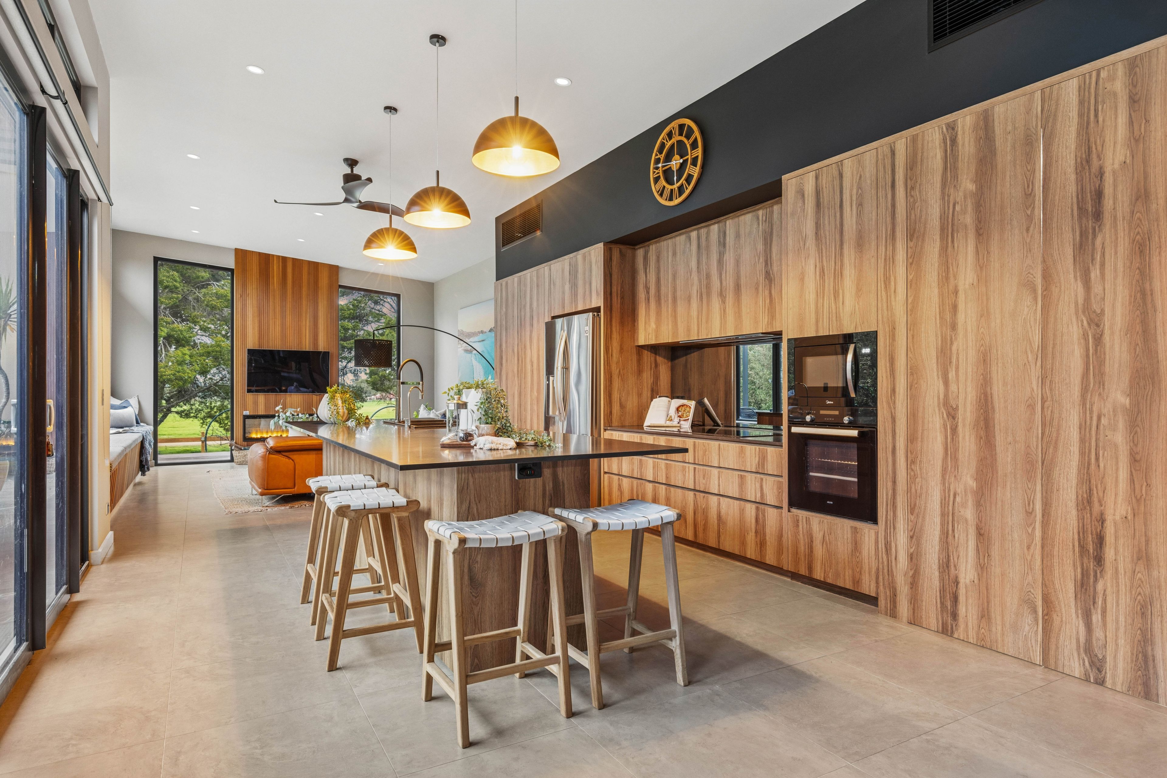41 Bateman Street — photo 5 of 30