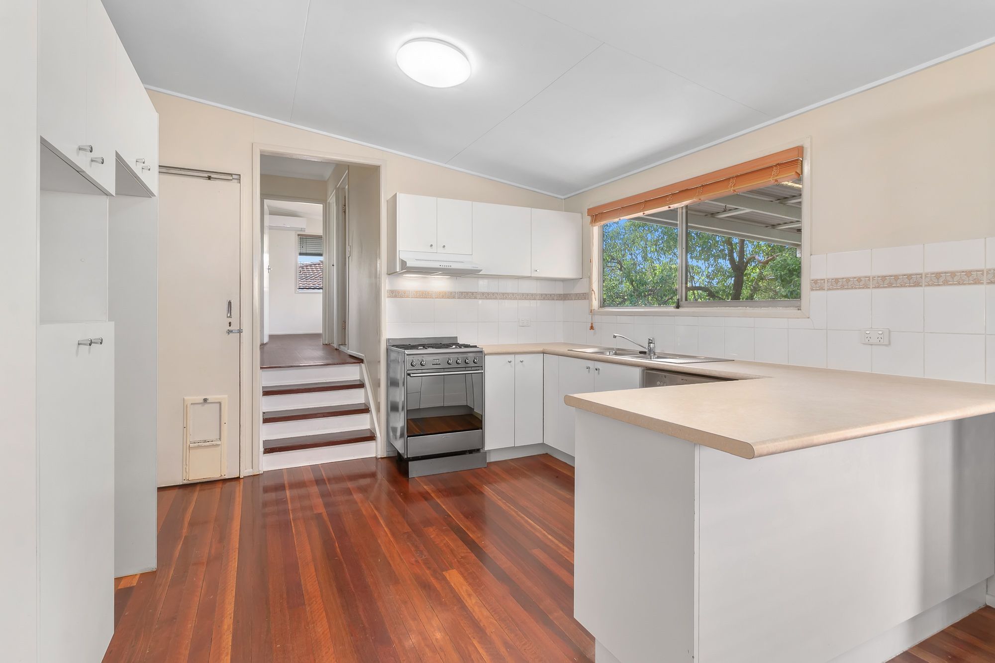 49 Banbury Street, Carina, QLD 4152