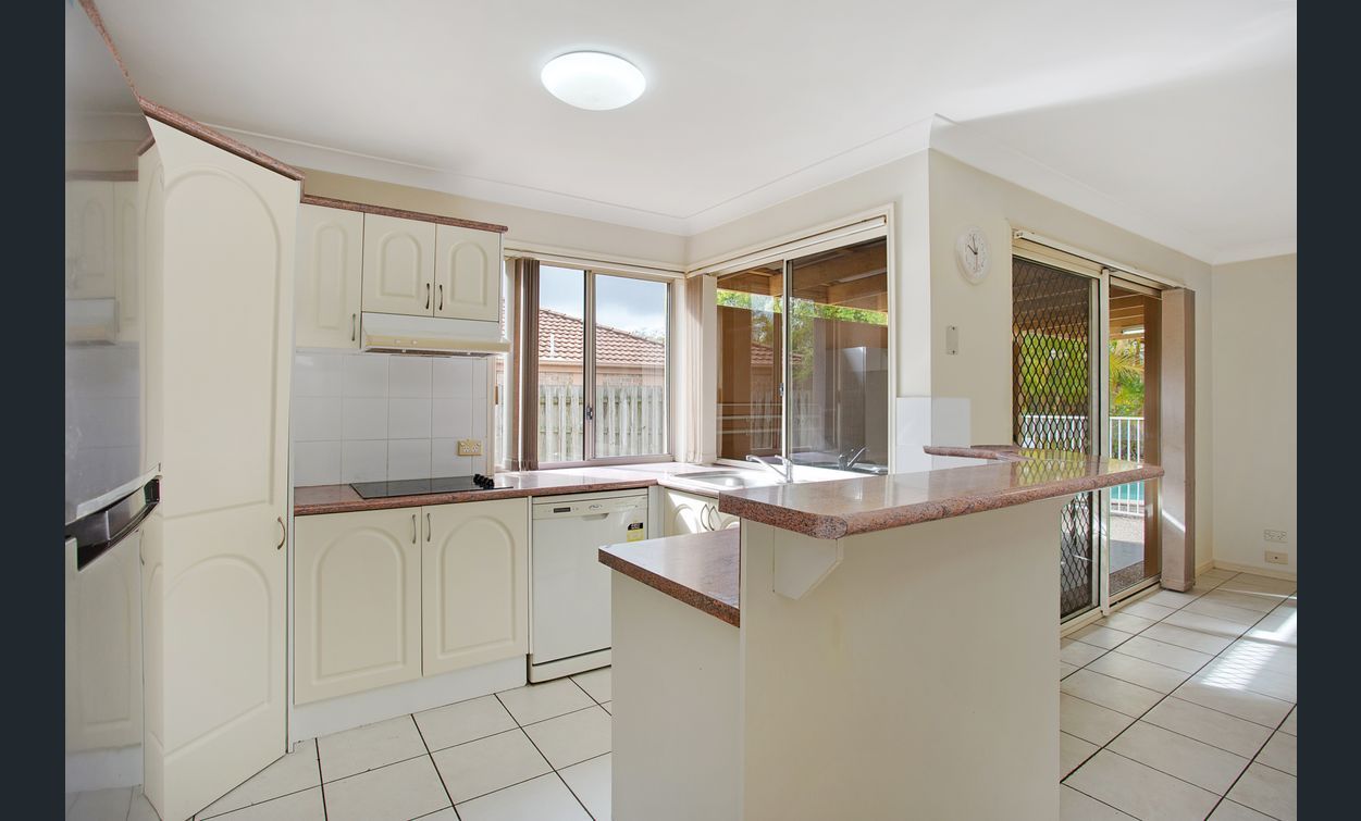 256 Napper Road, Parkwood, QLD 4214