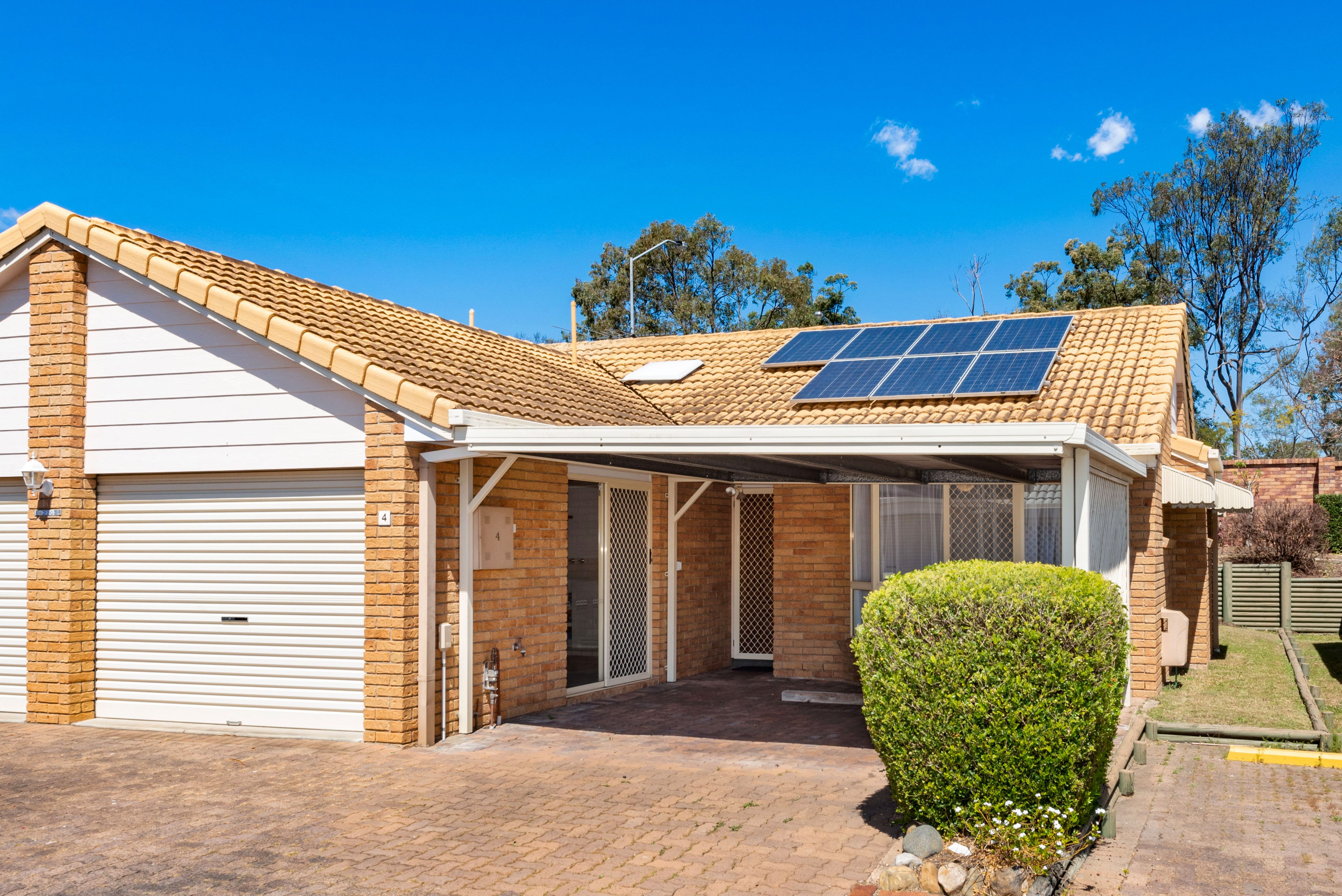 30 Meadowlands Road, Carina QLD 4152