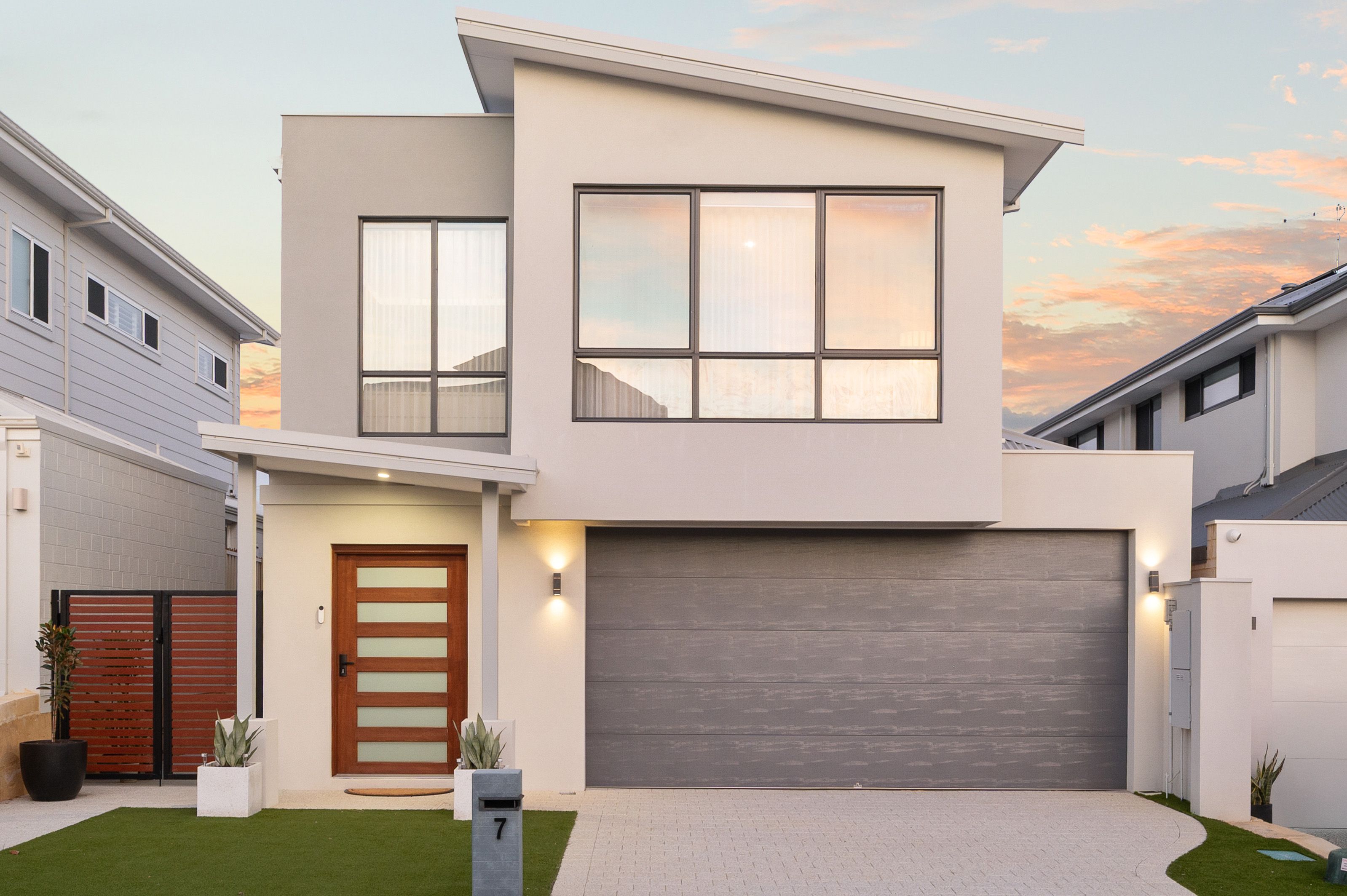 7 Mykonos Road, Coogee, WA 6166